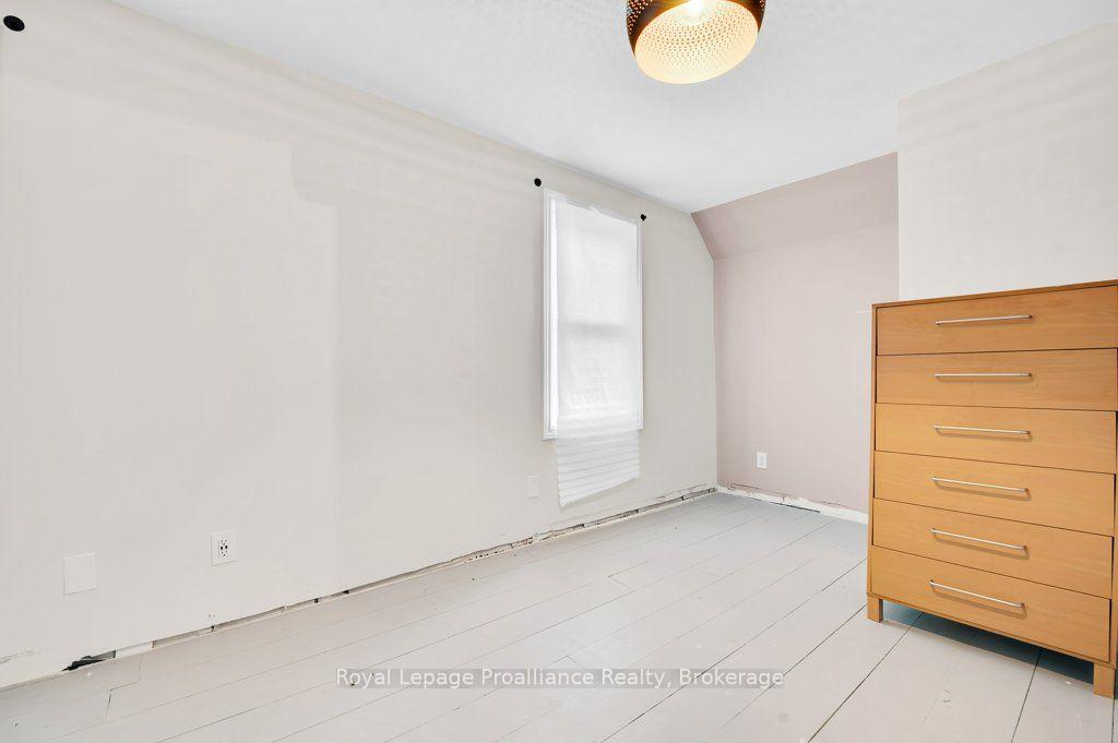 Photo 19 of 19 Bettes Street, Belleville, Belleville Ward — HOMEH