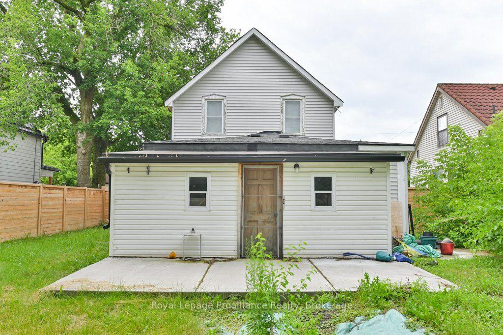 Photo 25 of 19 Bettes Street, Belleville, Belleville Ward — HOMEH