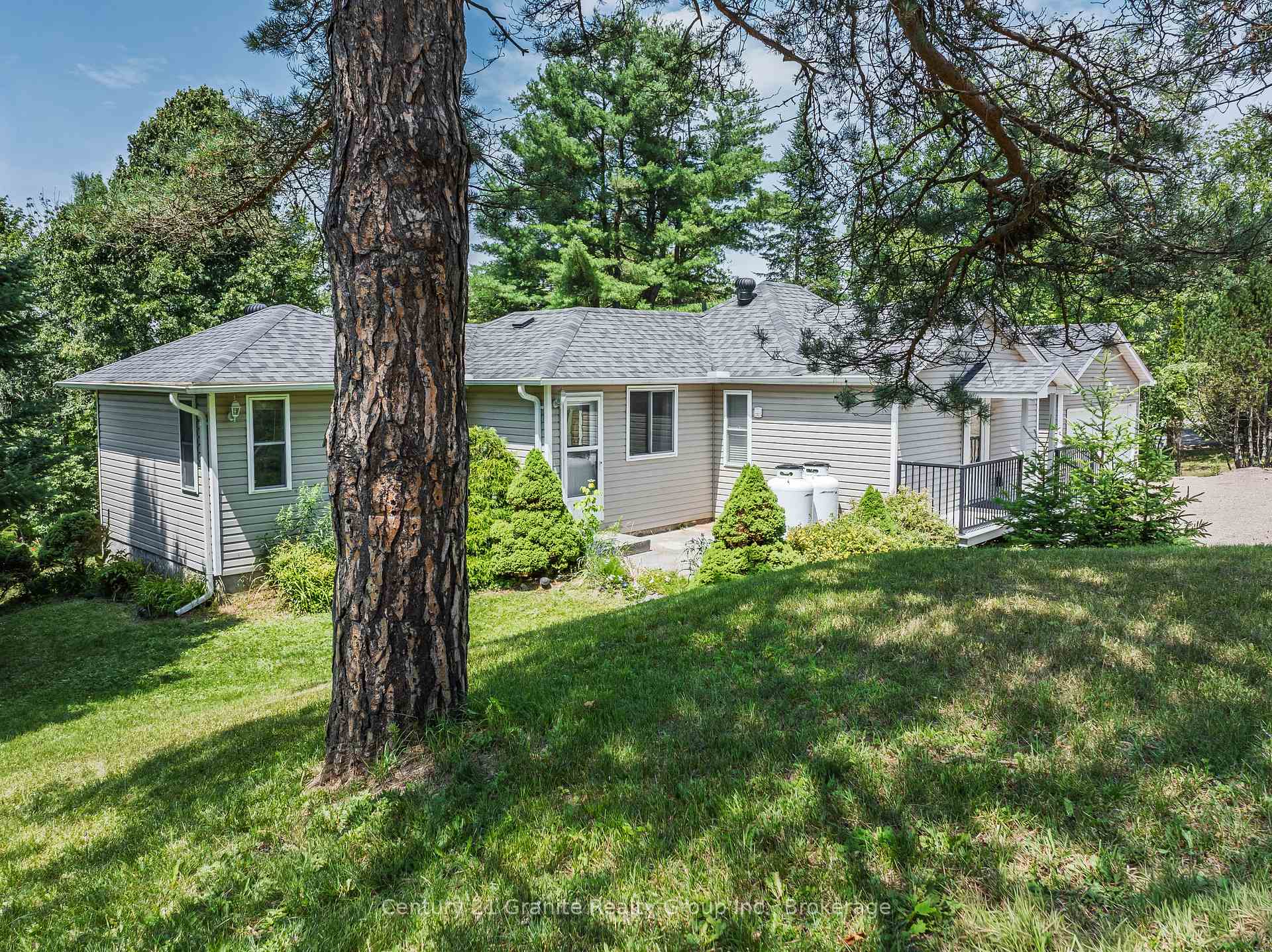 Photo of 7177 Gelert Road