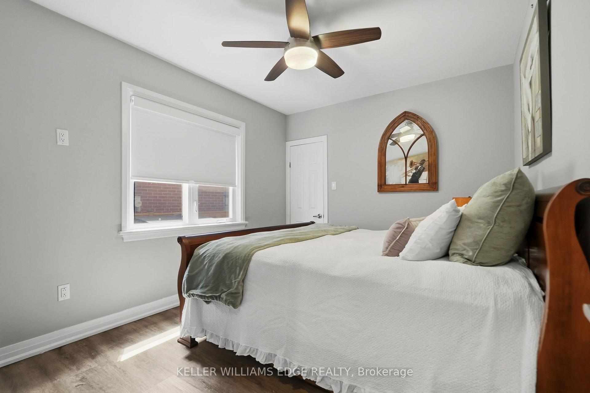 Photo 14 of 127 Tragina Avenue S, Hamilton, Bartonville — HOMEH