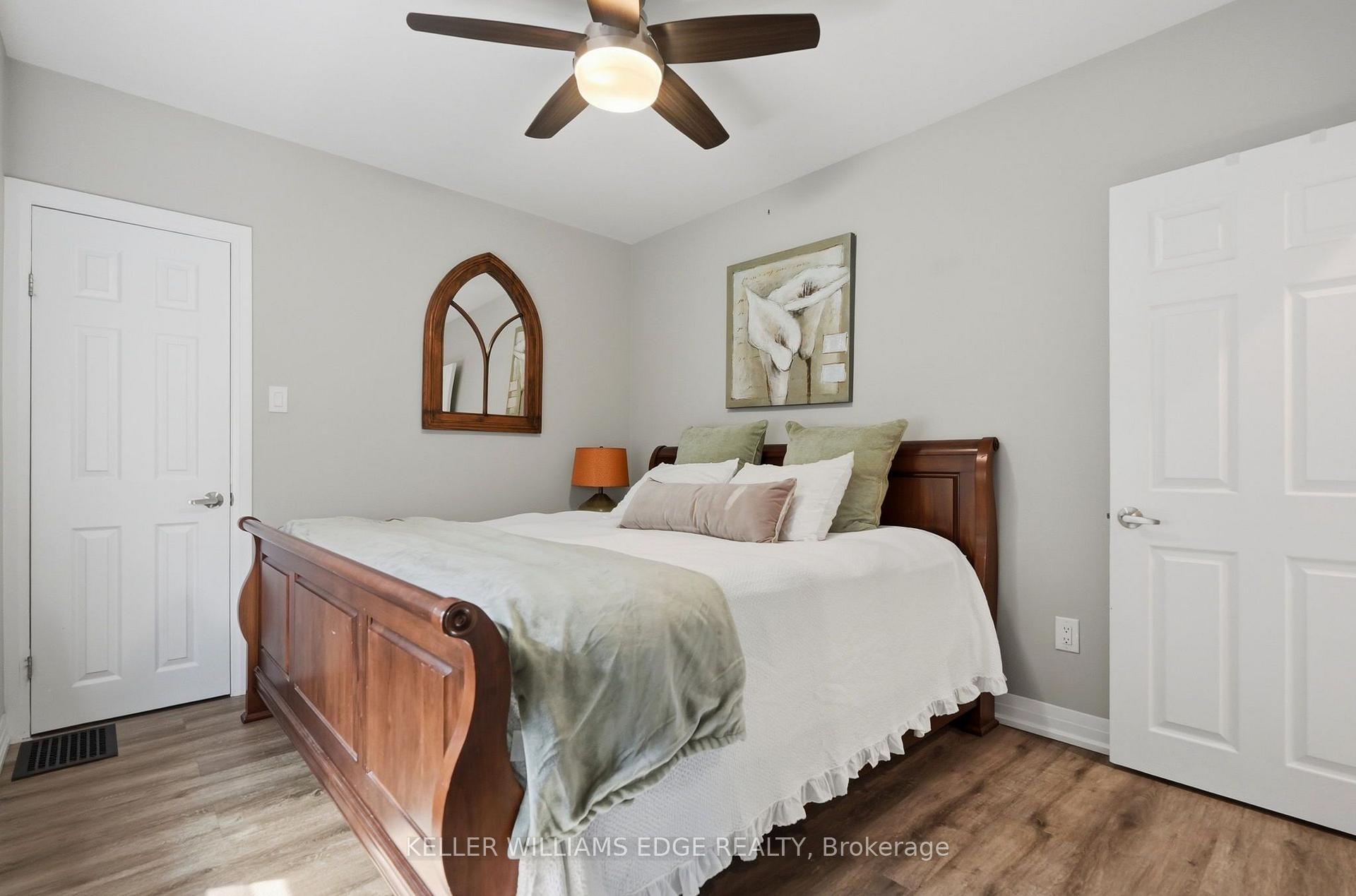 Photo 15 of 127 Tragina Avenue S, Hamilton, Bartonville — HOMEH