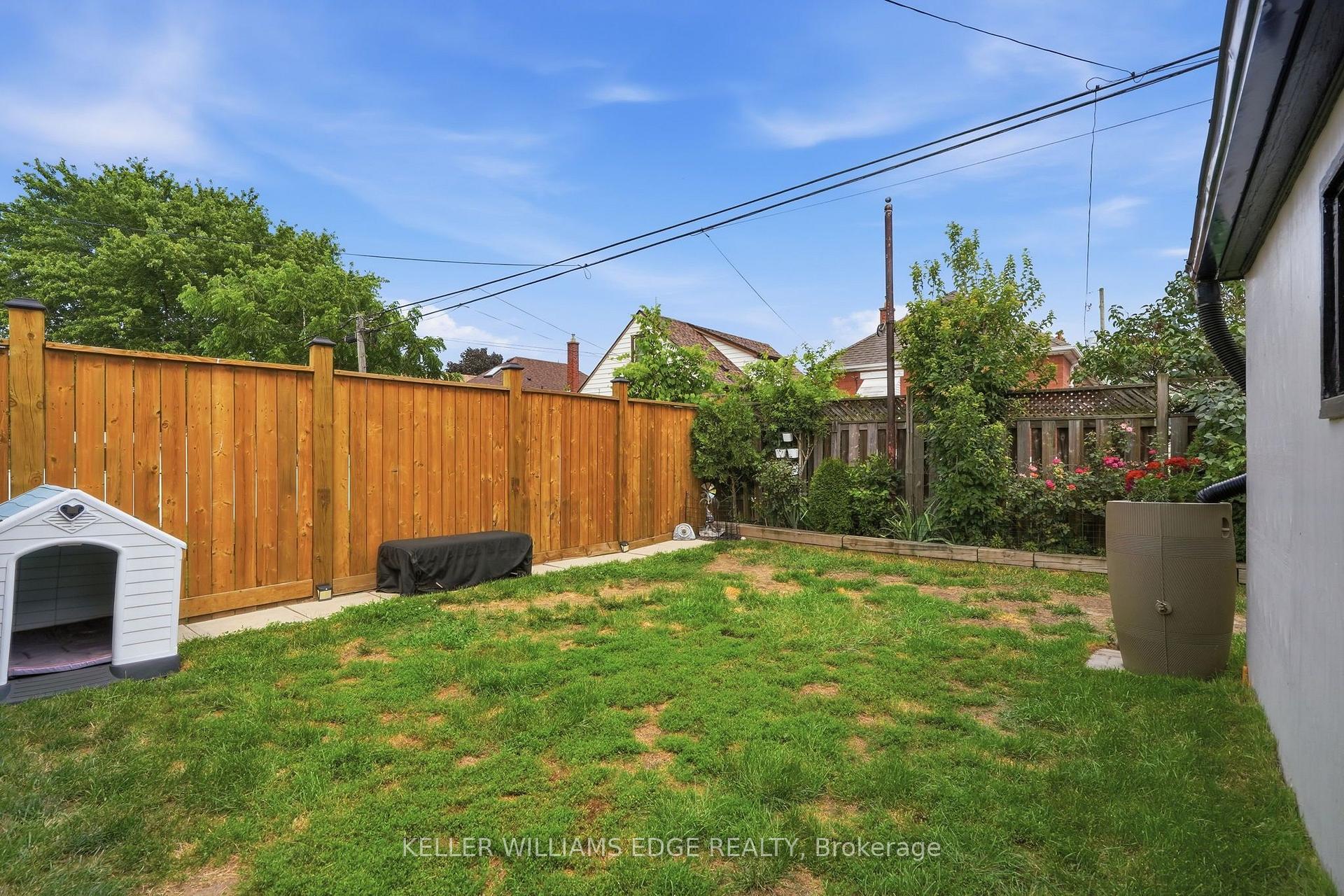 Photo 35 of 127 Tragina Avenue S, Hamilton, Bartonville — HOMEH