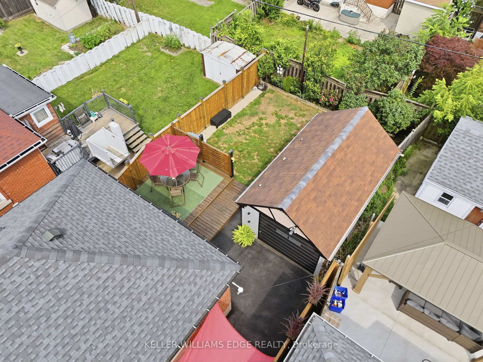 Photo 38 of 127 Tragina Avenue S, Hamilton, Bartonville — HOMEH