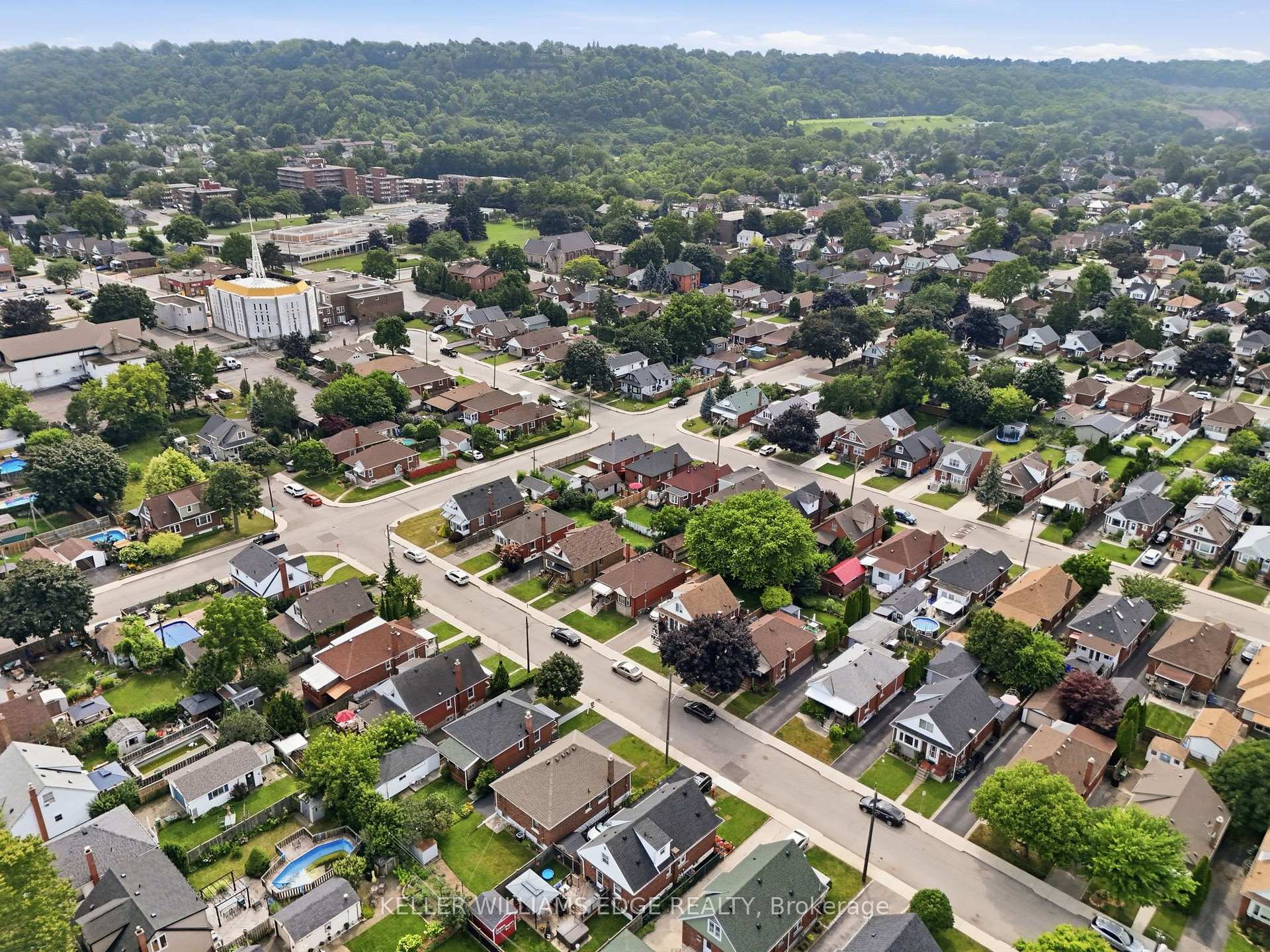 Photo 41 of 127 Tragina Avenue S, Hamilton, Bartonville — HOMEH