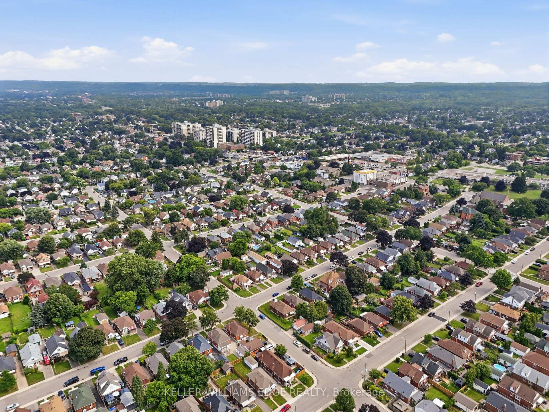 Photo 42 of 127 Tragina Avenue S, Hamilton, Bartonville — HOMEH