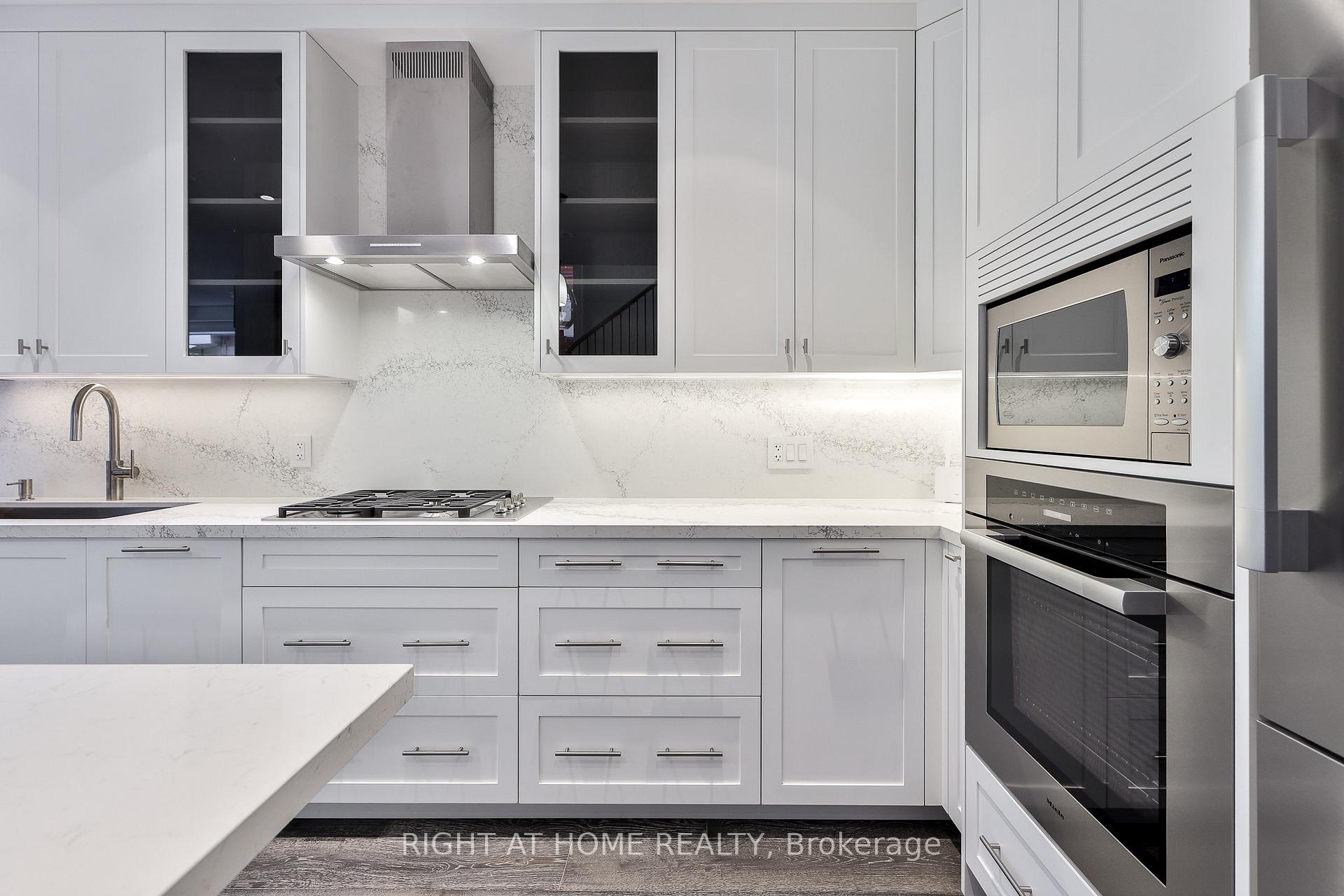 Photo 7 of 232 Willard Avenue, Toronto, High Park-Swansea — HOMEH