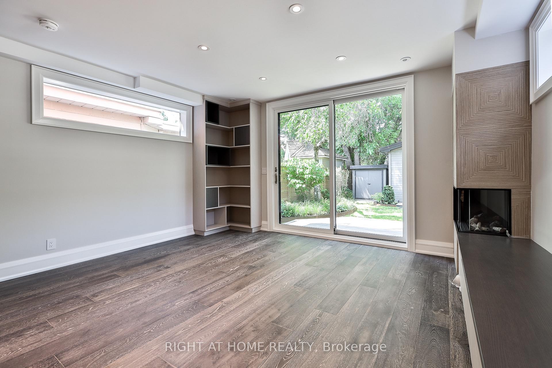Photo 8 of 232 Willard Avenue, Toronto, High Park-Swansea — HOMEH