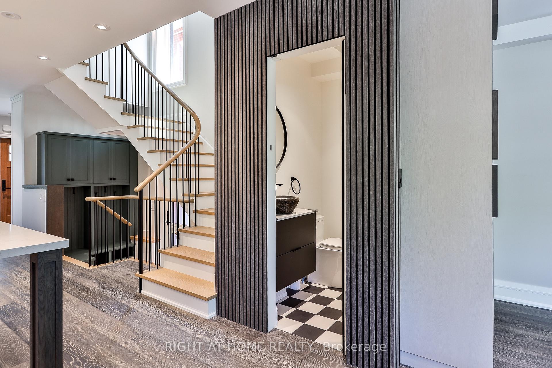 Photo 14 of 232 Willard Avenue, Toronto, High Park-Swansea — HOMEH