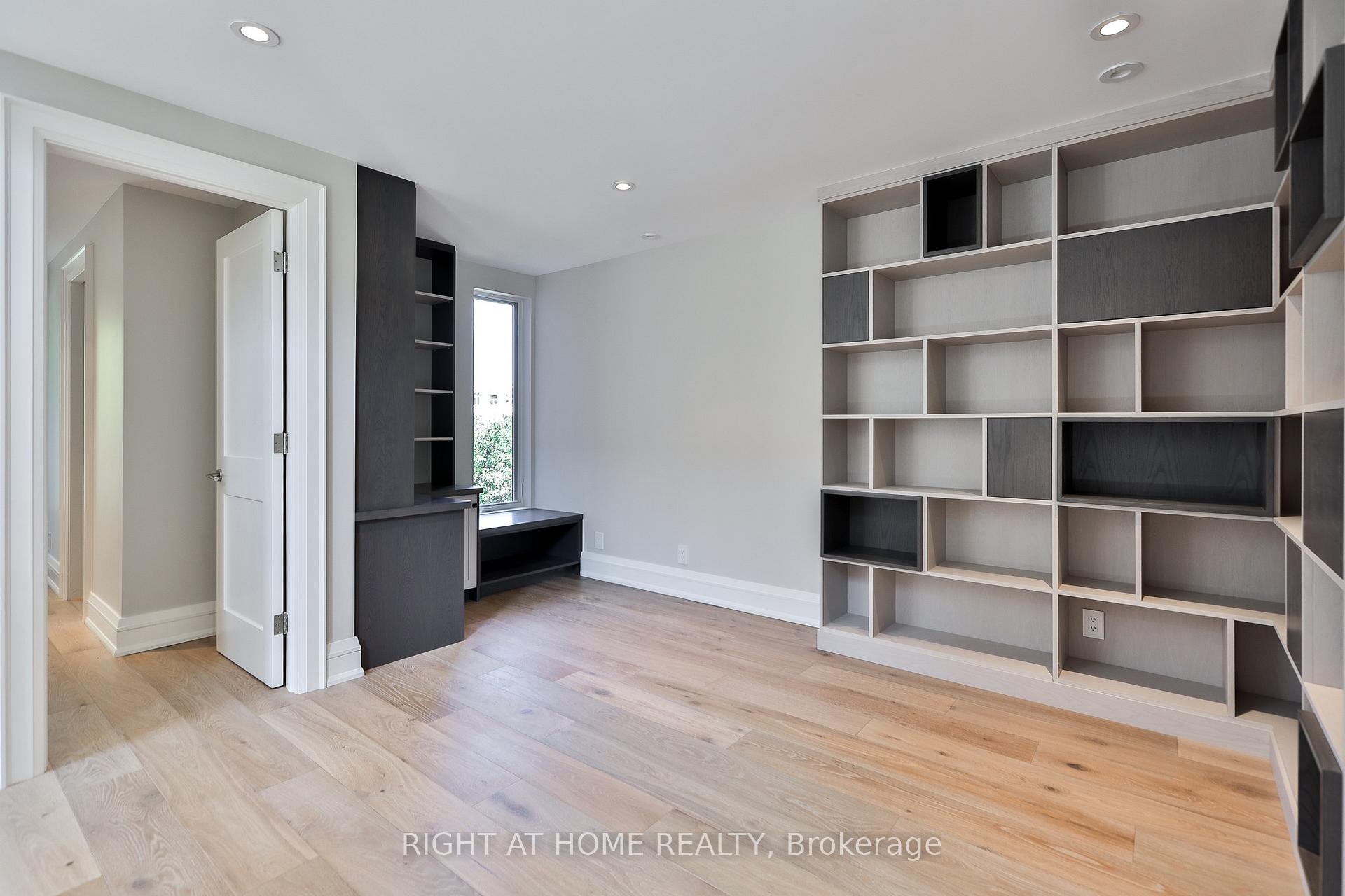 Photo 17 of 232 Willard Avenue, Toronto, High Park-Swansea — HOMEH