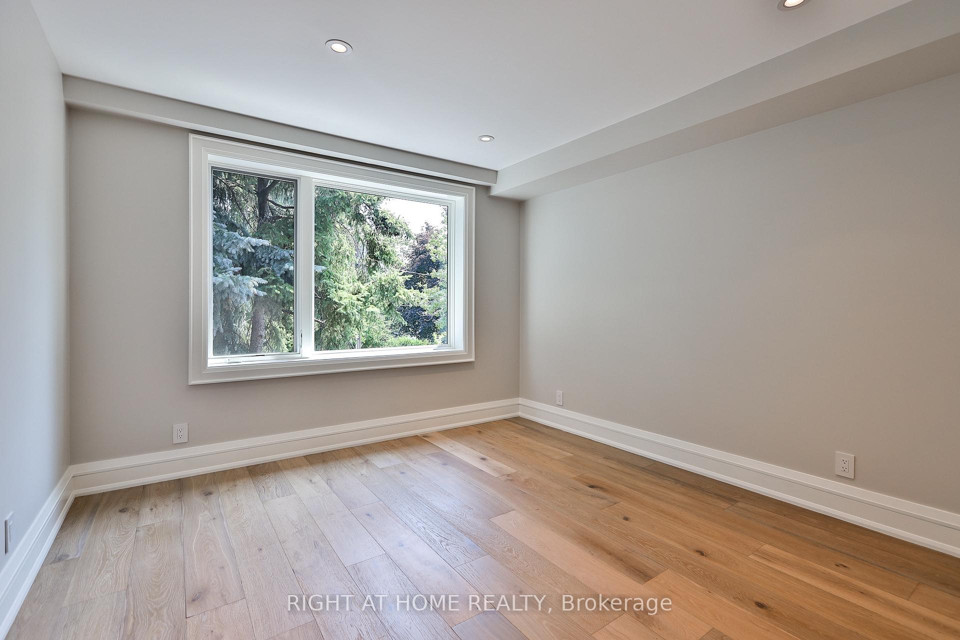 Photo 19 of 232 Willard Avenue, Toronto, High Park-Swansea — HOMEH