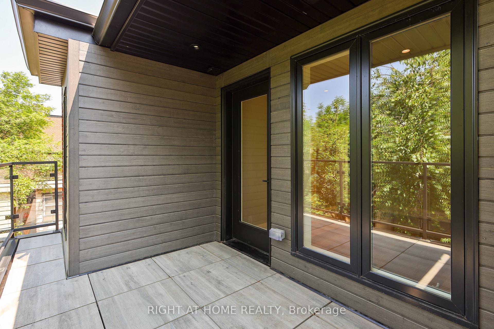 Photo 25 of 232 Willard Avenue, Toronto, High Park-Swansea — HOMEH