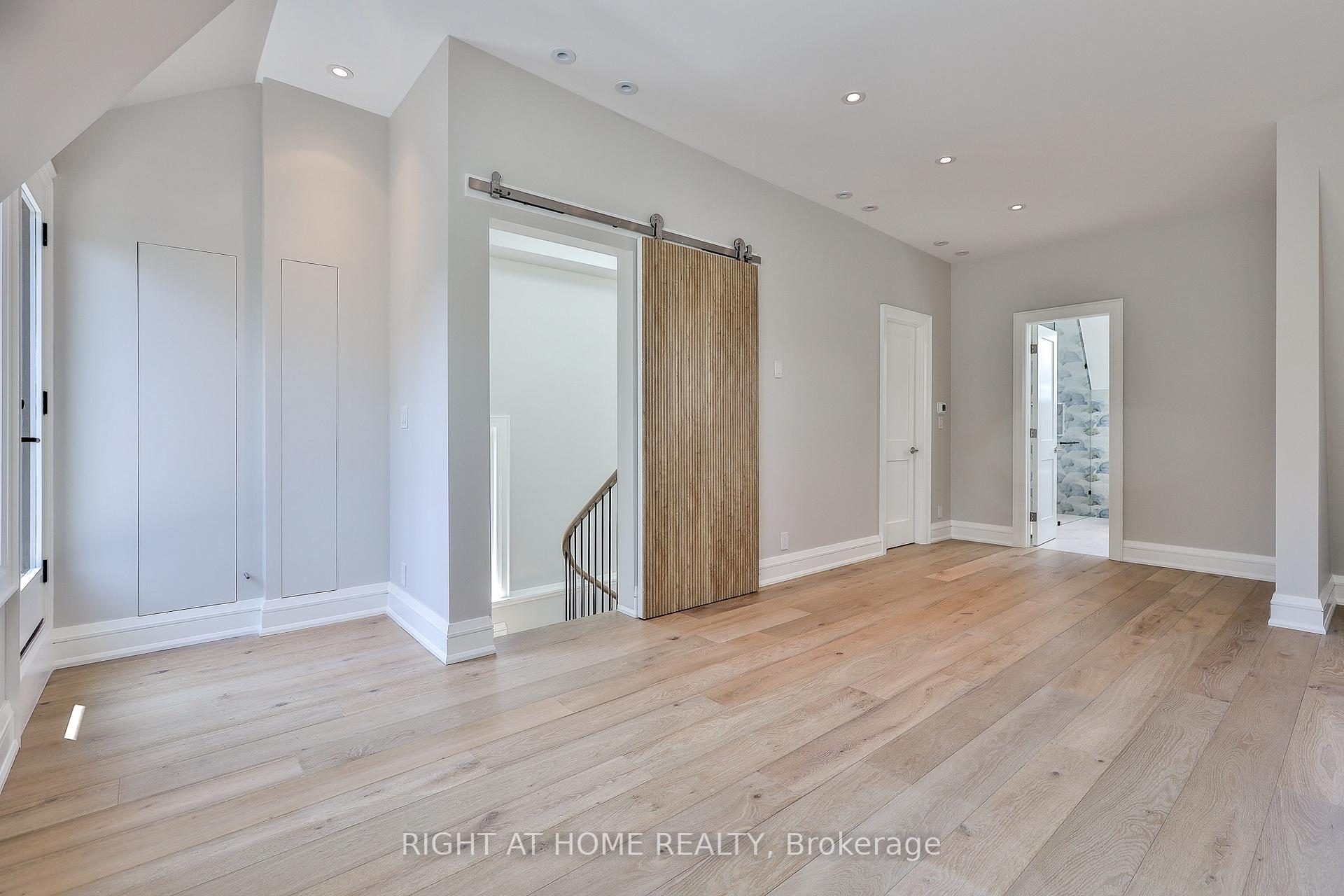 Photo 29 of 232 Willard Avenue, Toronto, High Park-Swansea — HOMEH