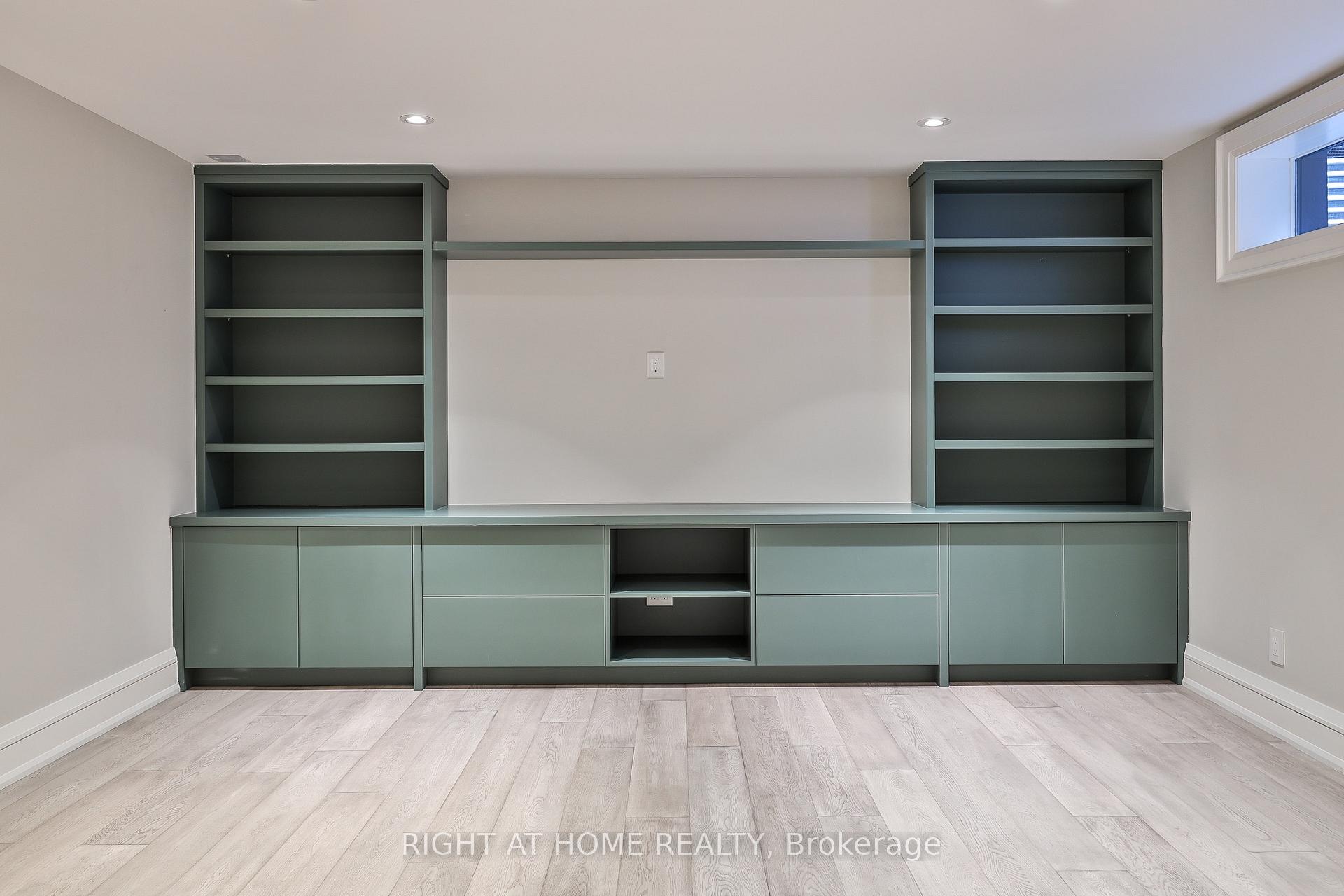 Photo 35 of 232 Willard Avenue, Toronto, High Park-Swansea — HOMEH