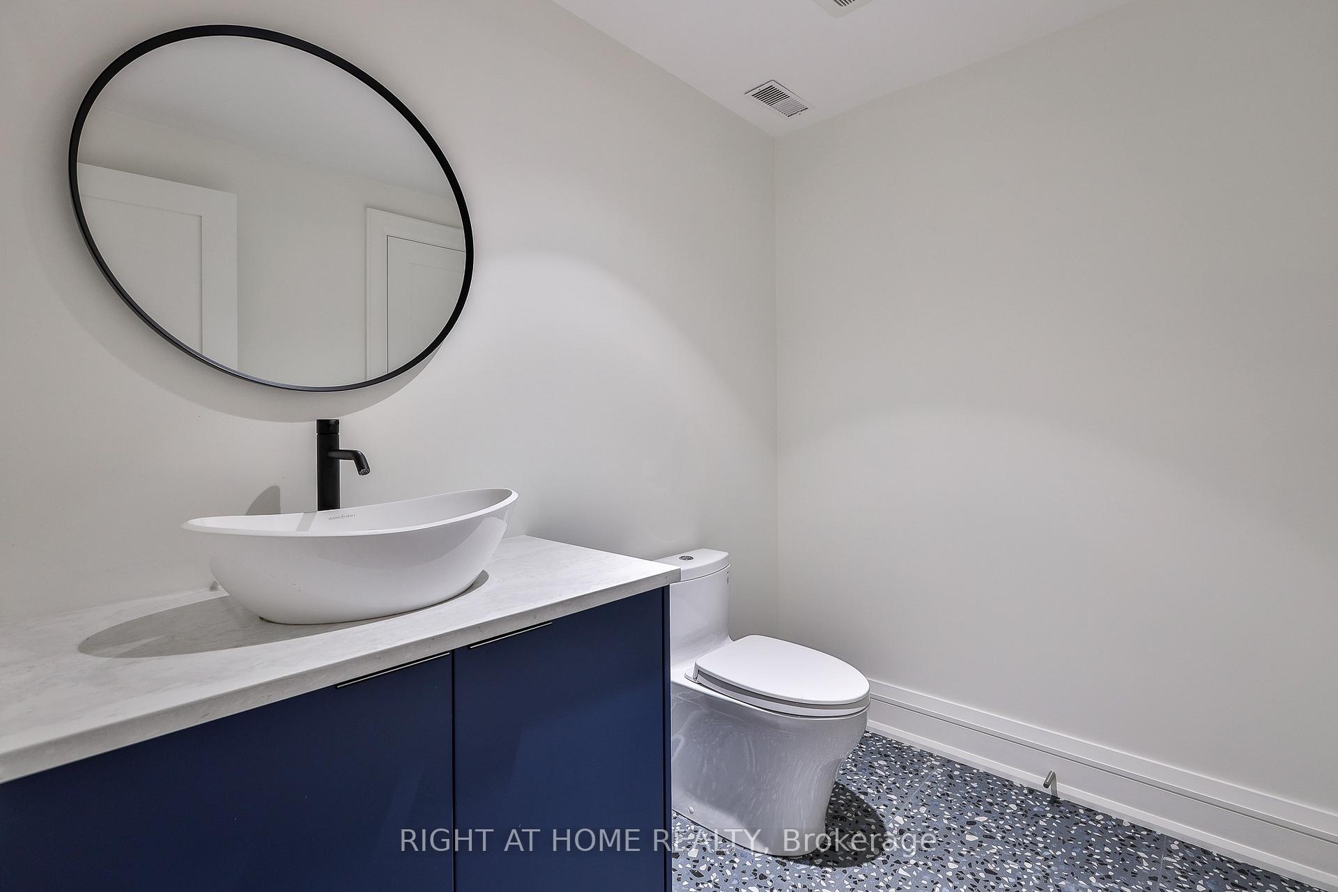 Photo 36 of 232 Willard Avenue, Toronto, High Park-Swansea — HOMEH