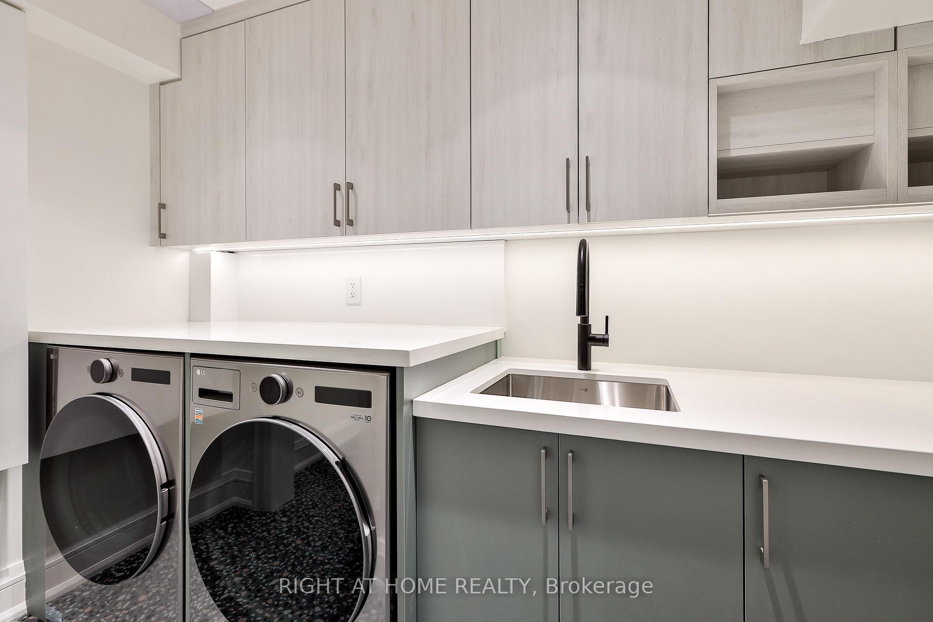 Photo 37 of 232 Willard Avenue, Toronto, High Park-Swansea — HOMEH