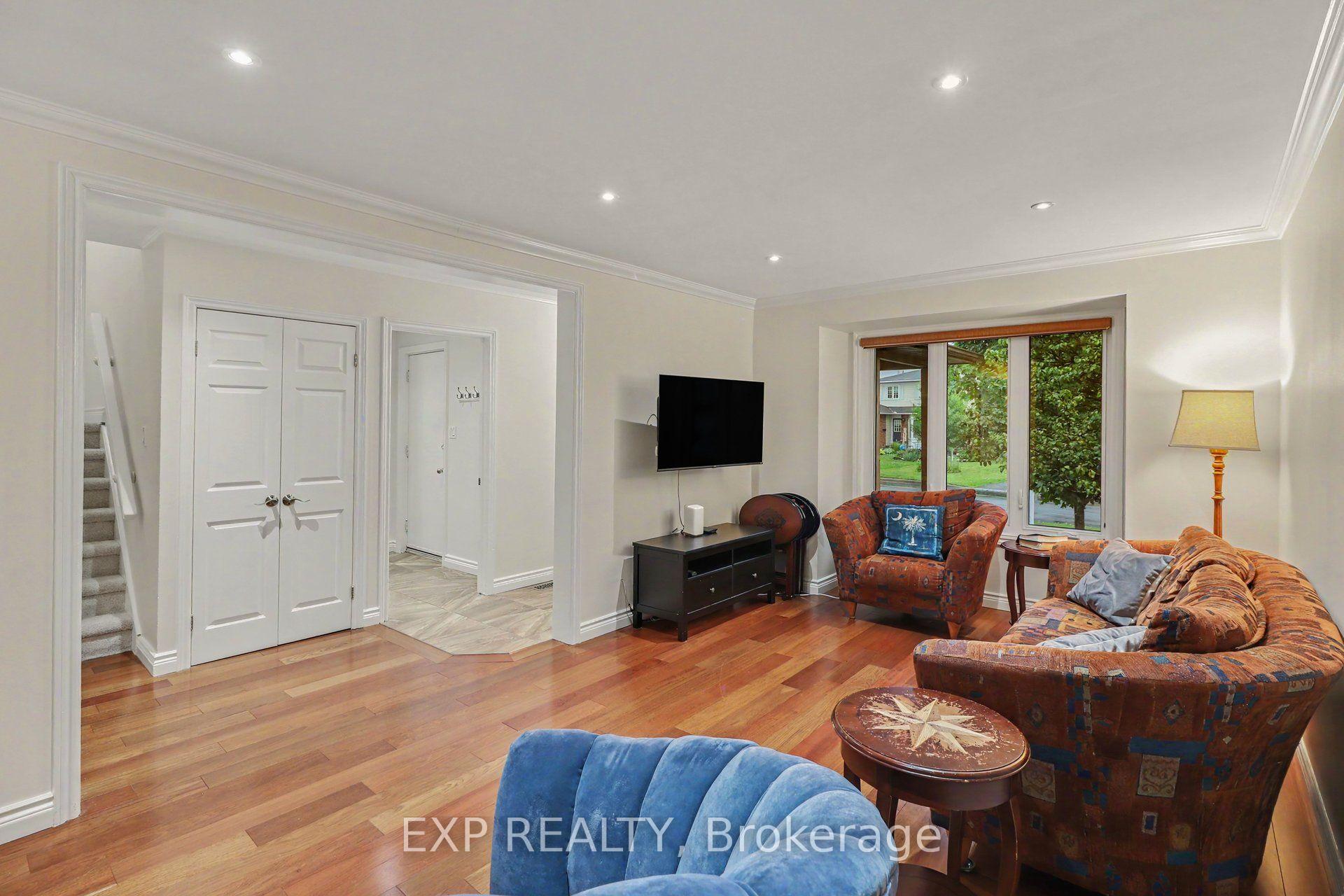 Photo 6 of 540 Apollo Way, Ottawa, Fallingbrook/Pineridge — HOMEH