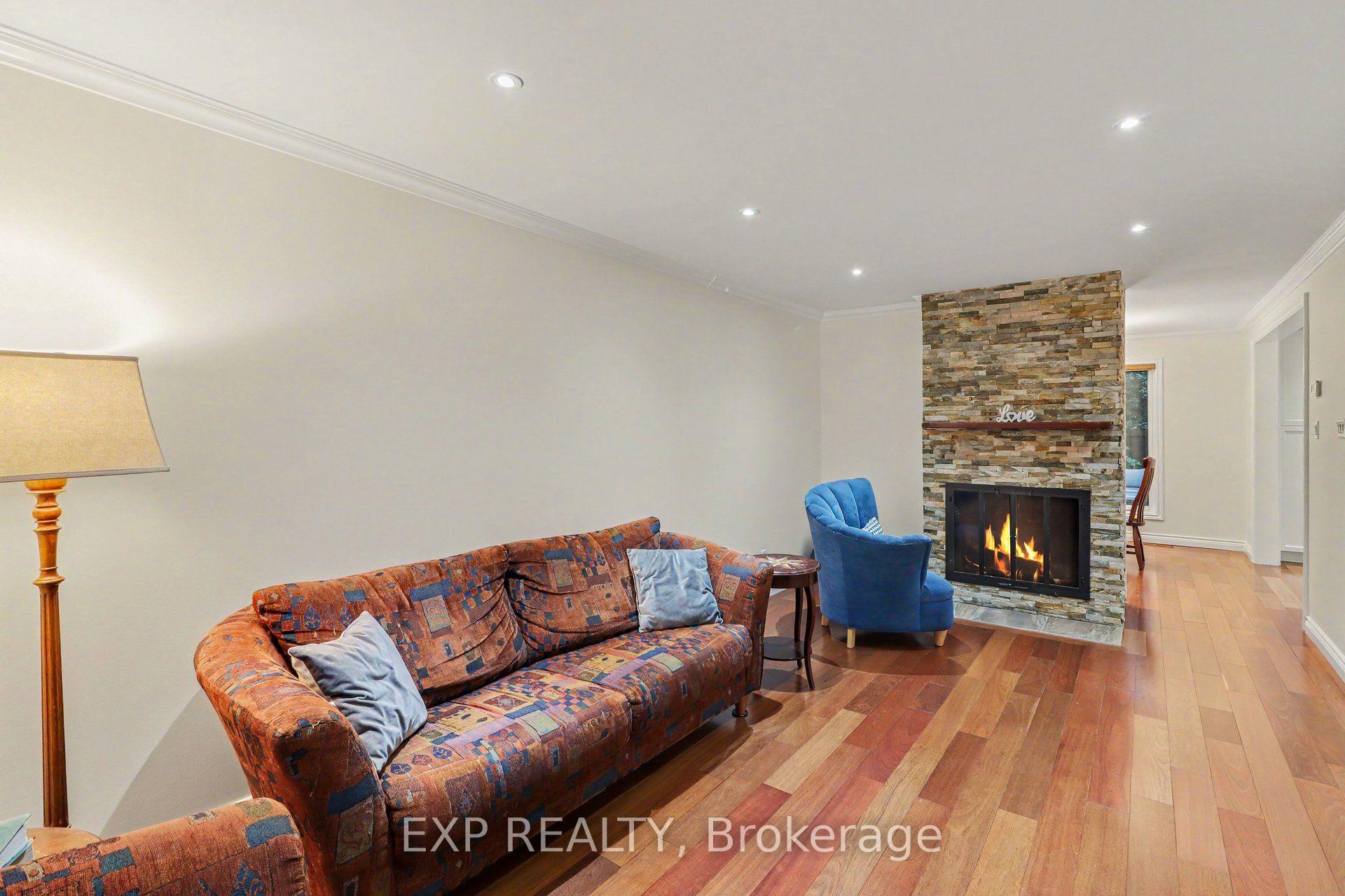 Photo 8 of 540 Apollo Way, Ottawa, Fallingbrook/Pineridge — HOMEH