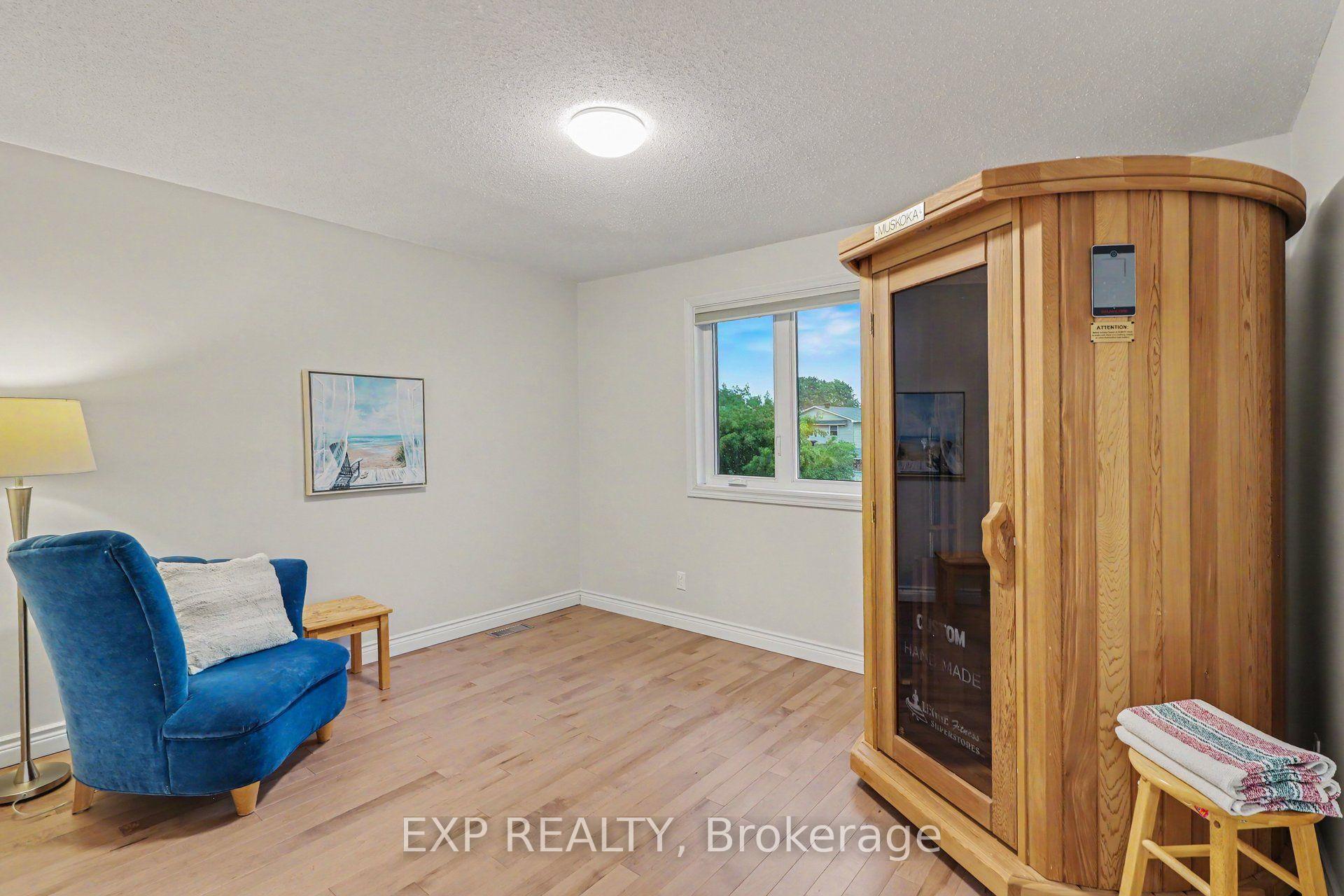 Photo 23 of 540 Apollo Way, Ottawa, Fallingbrook/Pineridge — HOMEH