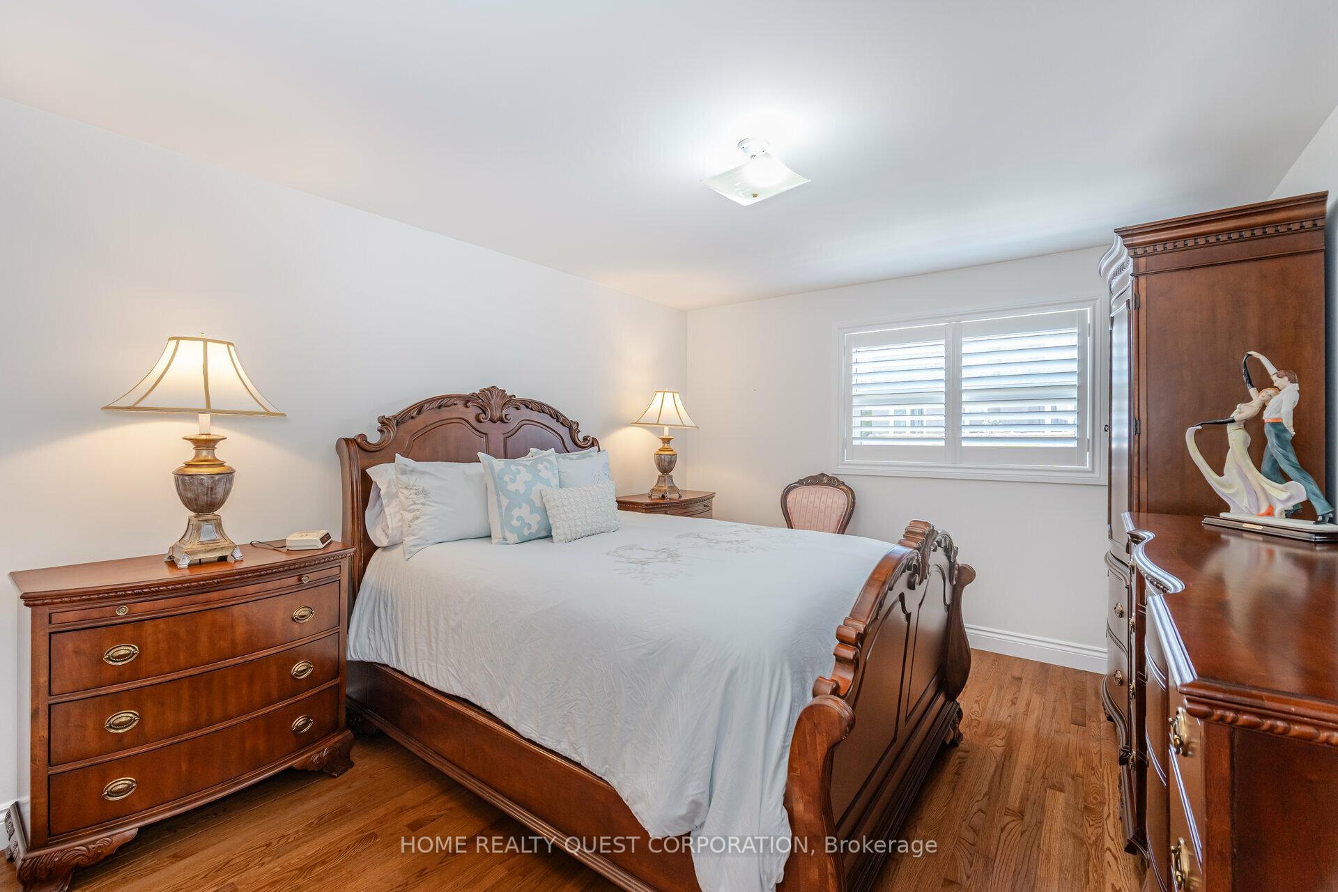 Photo 14 of 4190 Bishopstoke Lane, Mississauga, Rathwood — HOMEH