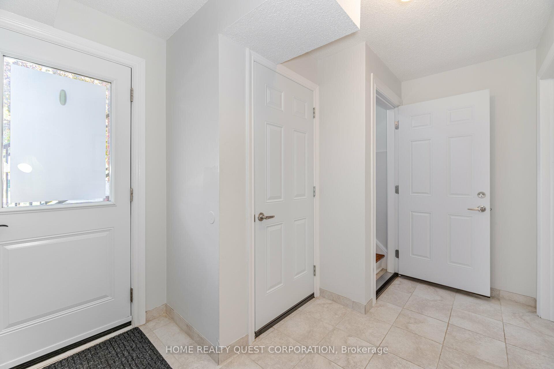 Photo 18 of 4190 Bishopstoke Lane, Mississauga, Rathwood — HOMEH