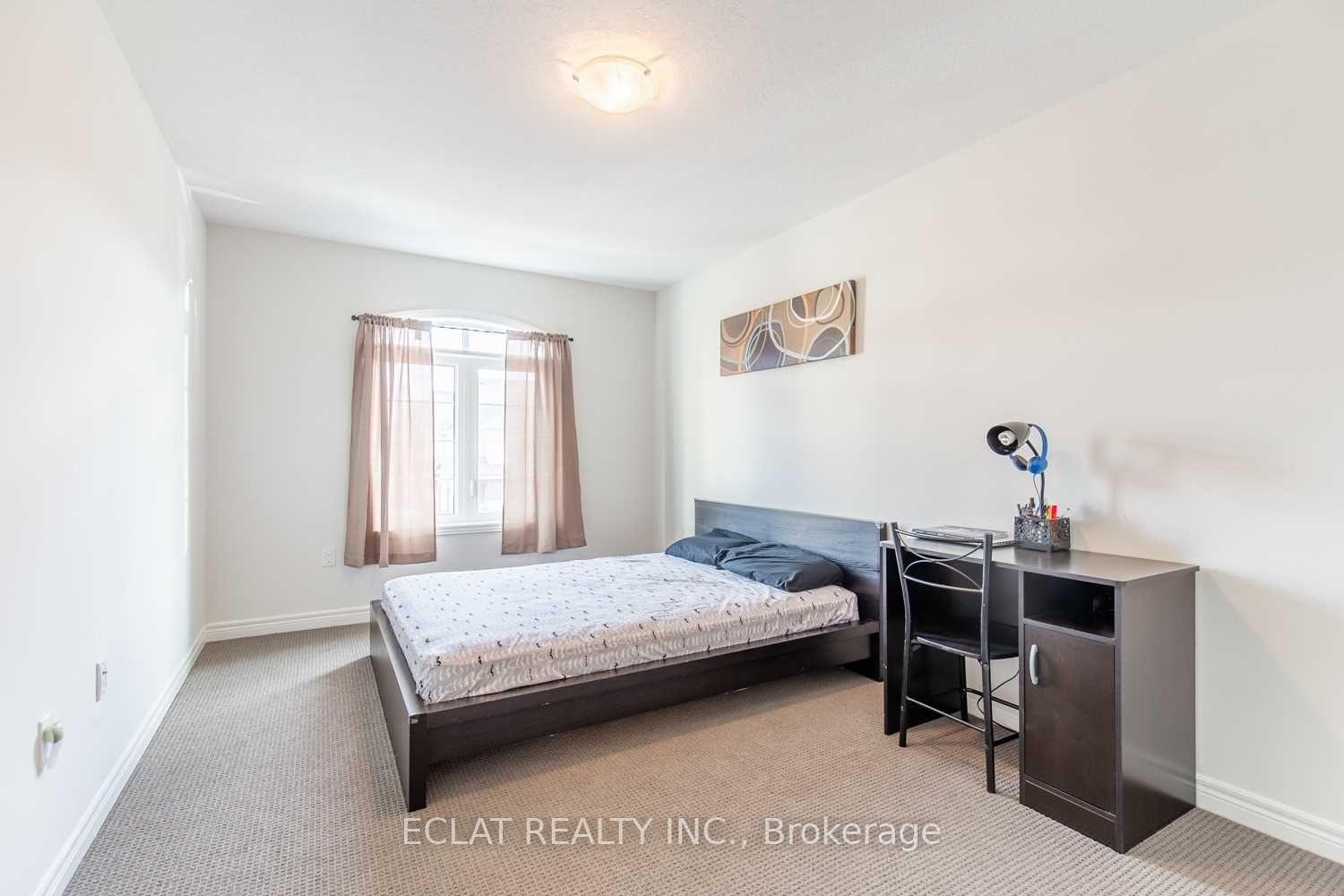 Photo 13 of 82 Bradbury Road, Hamilton, Stoney Creek — HOMEH