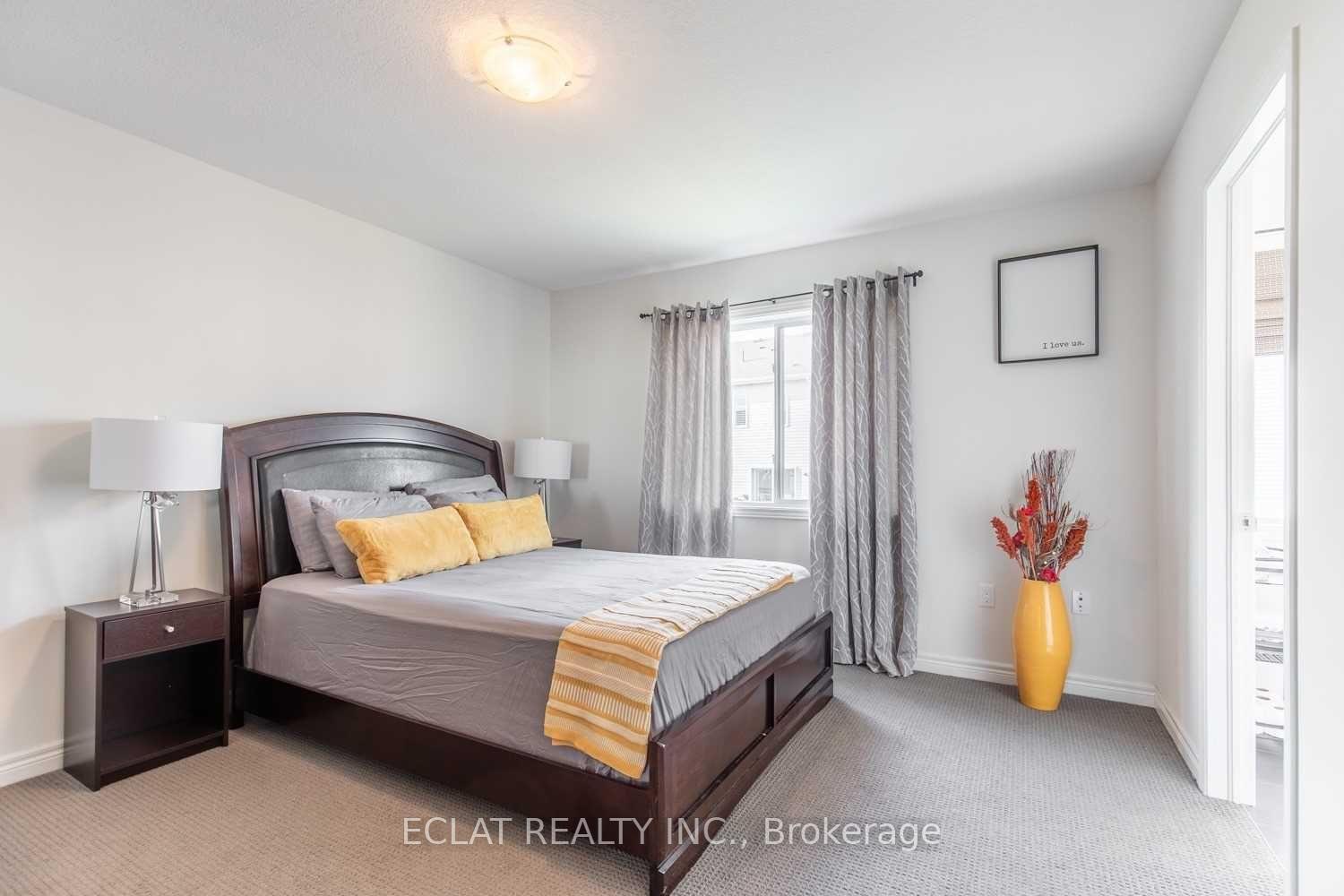 Photo 20 of 82 Bradbury Road, Hamilton, Stoney Creek — HOMEH