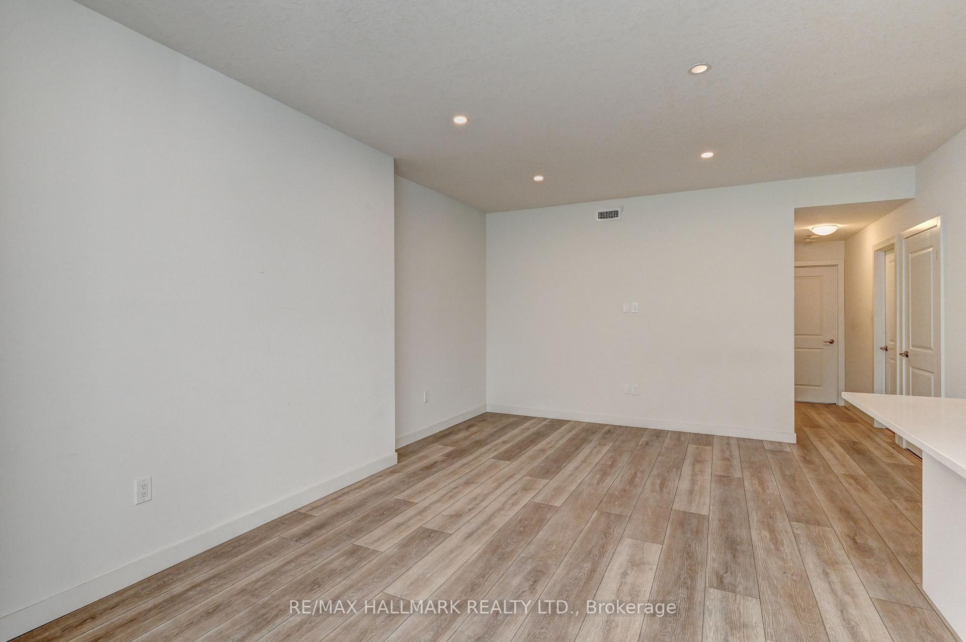 Photo 10 of Unit 1, 405 Myers Road, Cambridge, Little's Corners — HOMEH