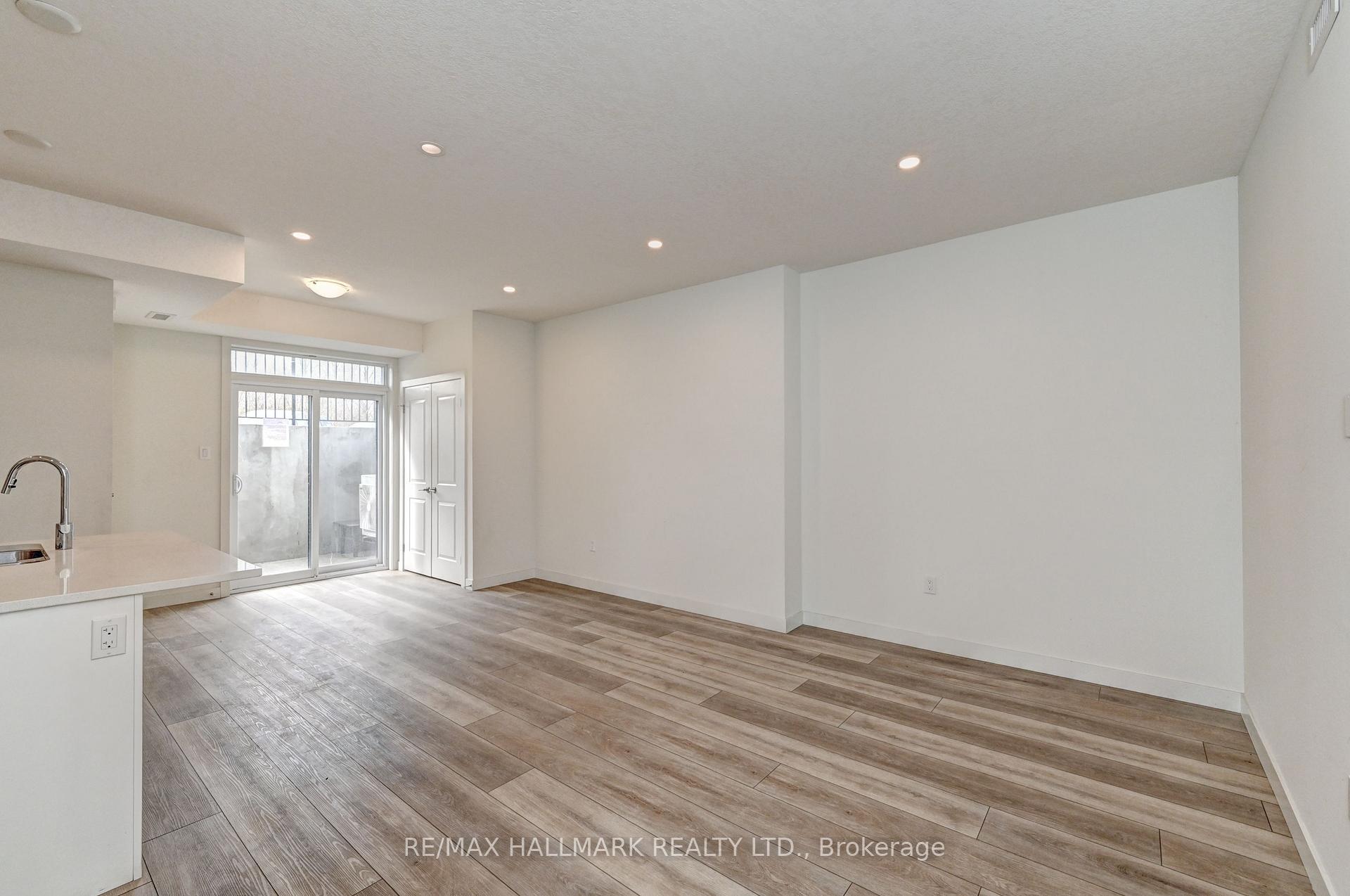 Photo 16 of Unit 1, 405 Myers Road, Cambridge, Little's Corners — HOMEH