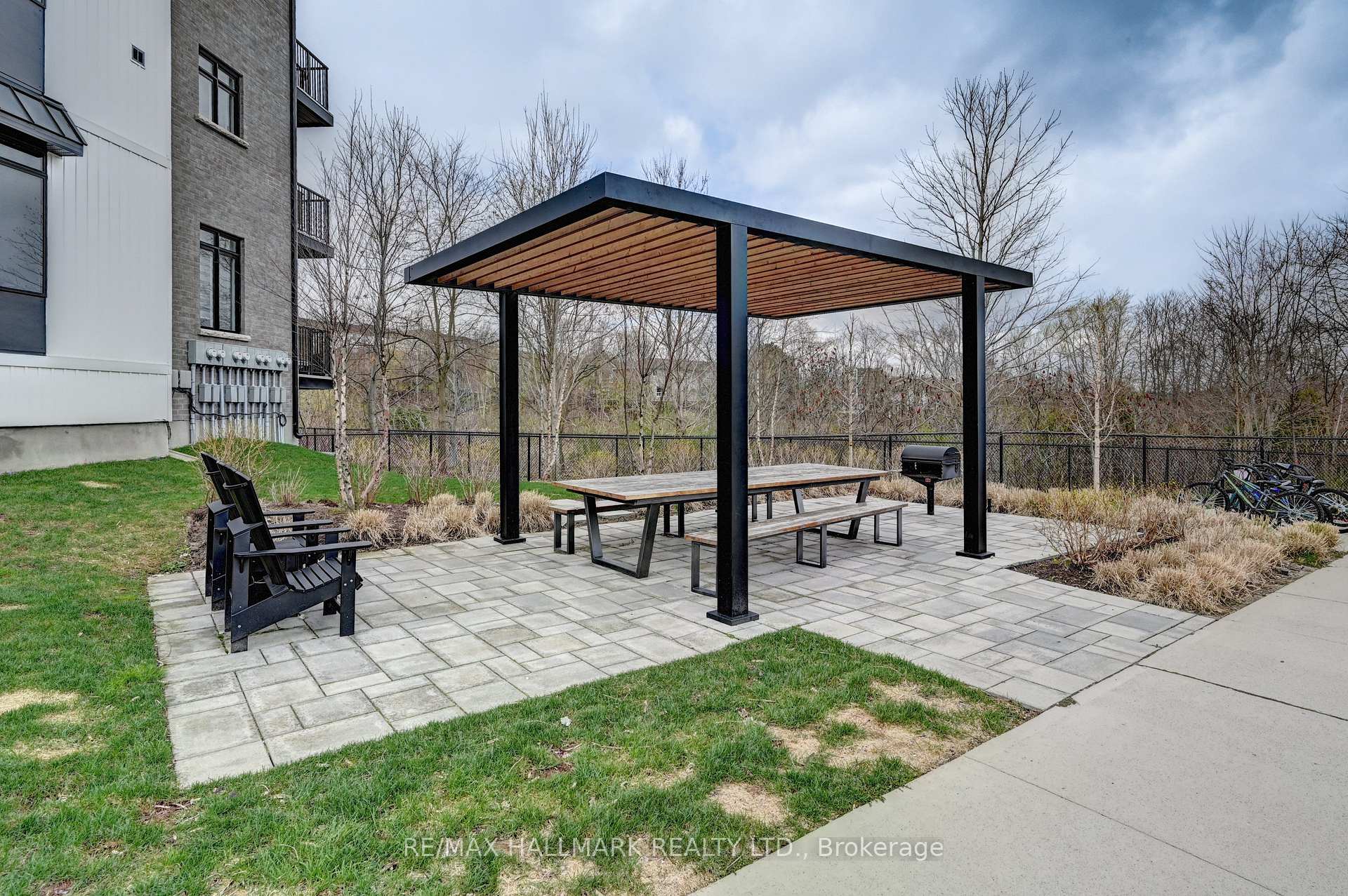 Photo 43 of Unit 1, 405 Myers Road, Cambridge, Little's Corners — HOMEH