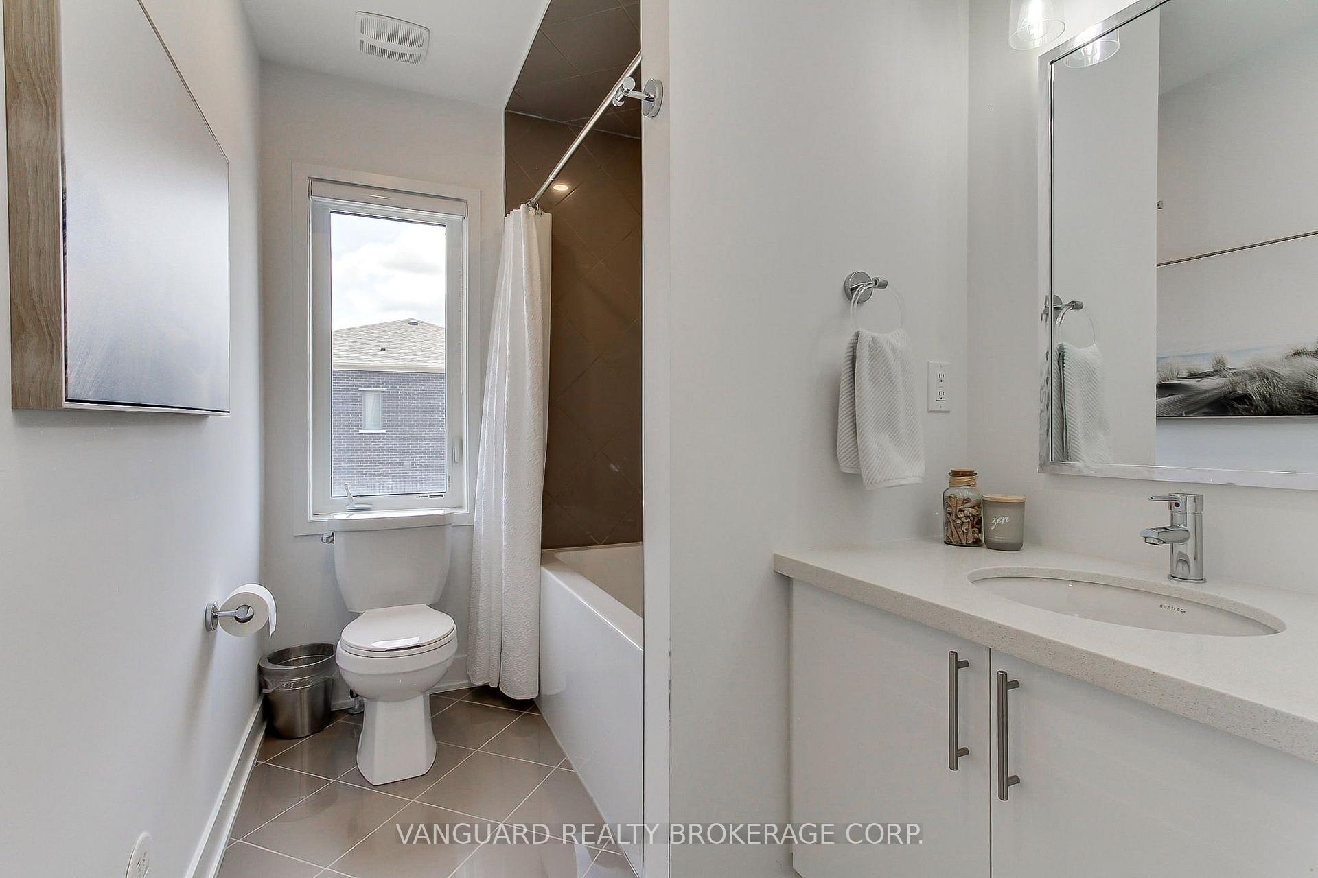 Photo 25 of 146 Landsbridge Street, Caledon, Bolton East — HOMEH