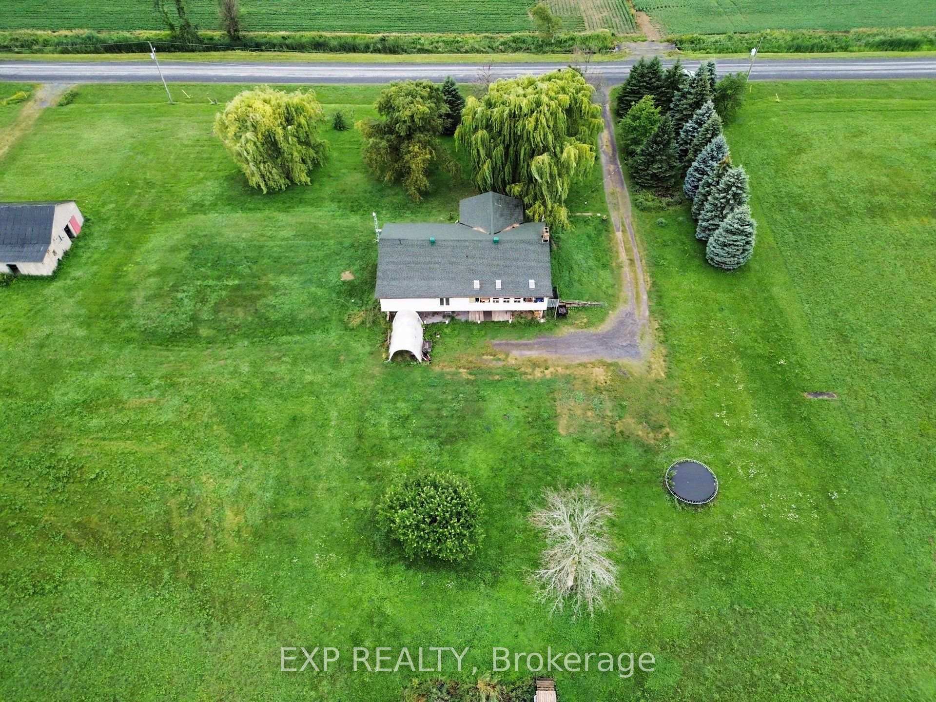 Photo 33 of 5233 3rd Line Road, South Glengarry, South Glengarry (Lancaster) Twp — HOMEH