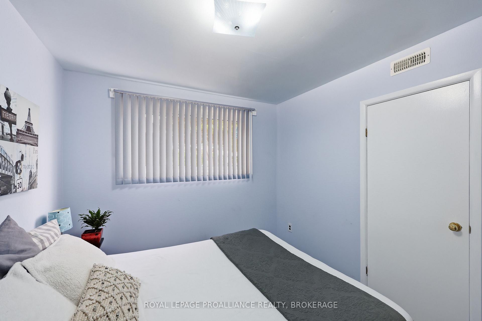 Photo 26 of 18 Casterton Avenue, Kingston, Central City West — HOMEH