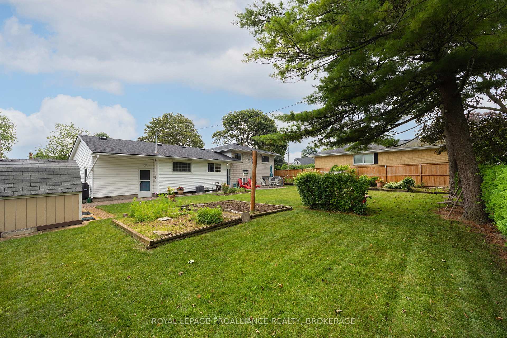 Photo 29 of 18 Casterton Avenue, Kingston, Central City West — HOMEH