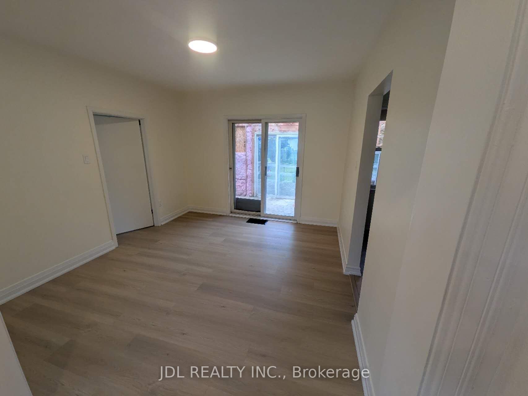 Photo 8 of 7900 Yonge Street, Innisfil, Stroud — HOMEH