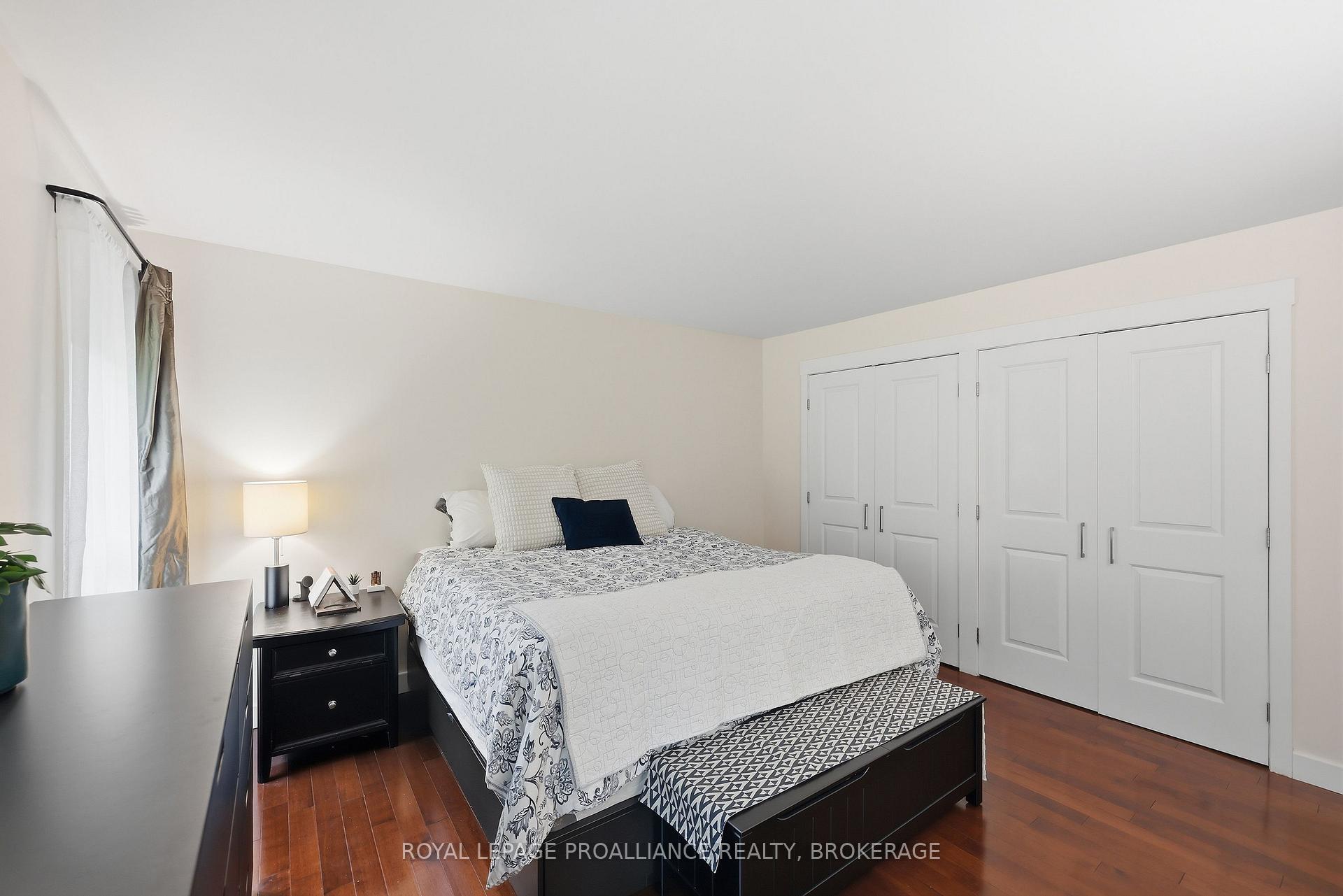 Photo 15 of 124 Park Street, Greater Napanee, Greater Napanee — HOMEH