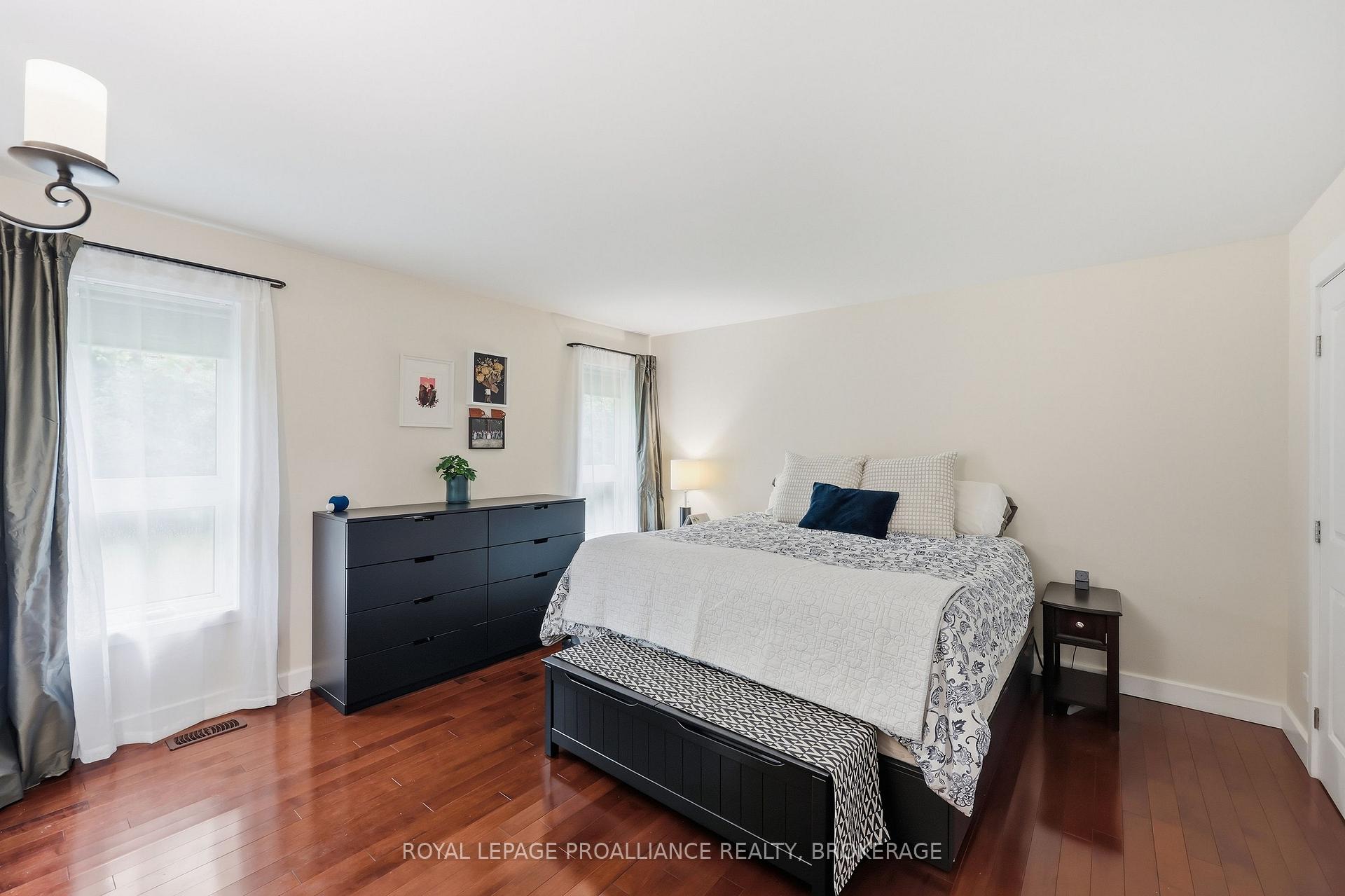Photo 16 of 124 Park Street, Greater Napanee, Greater Napanee — HOMEH