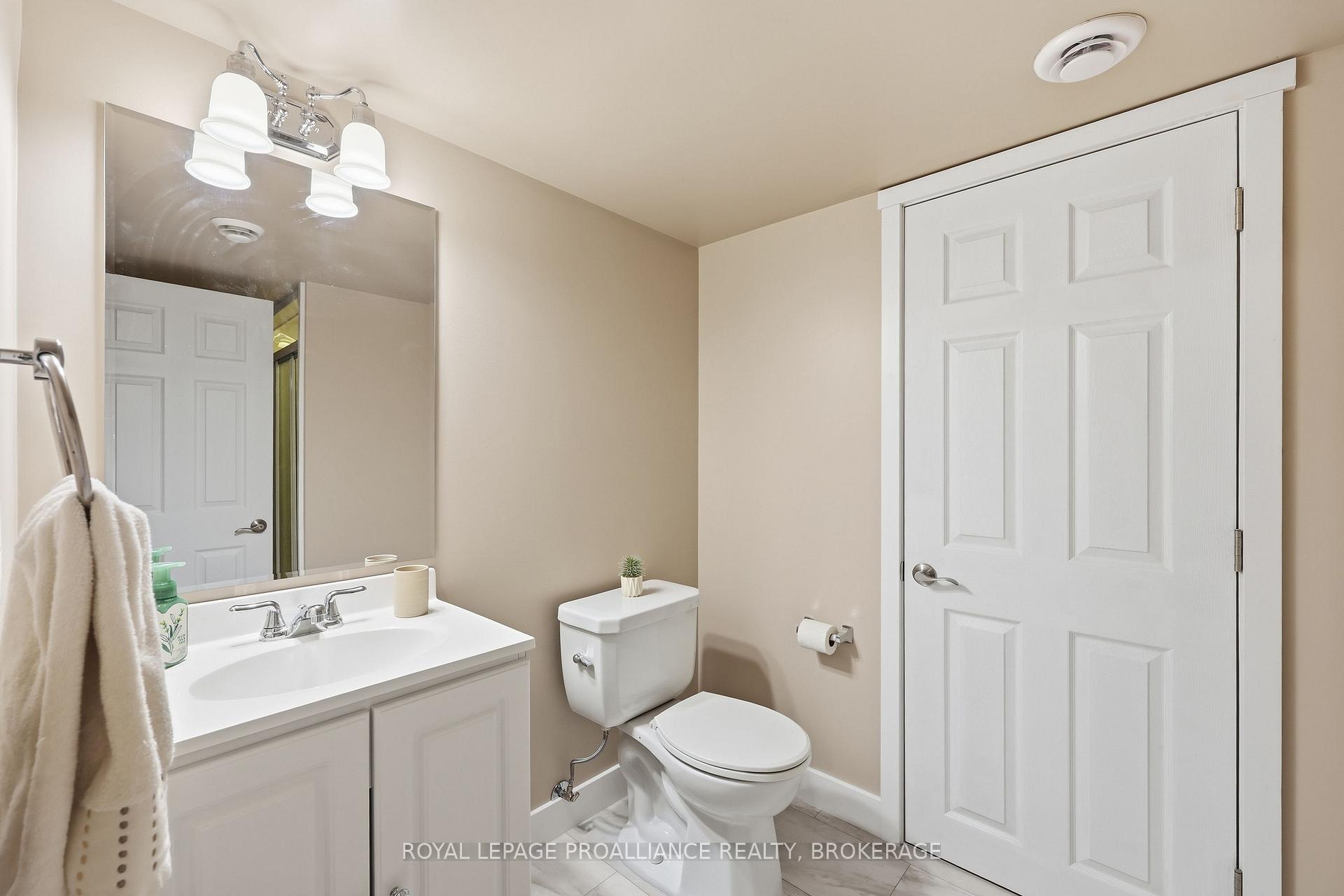 Photo 31 of 124 Park Street, Greater Napanee, Greater Napanee — HOMEH