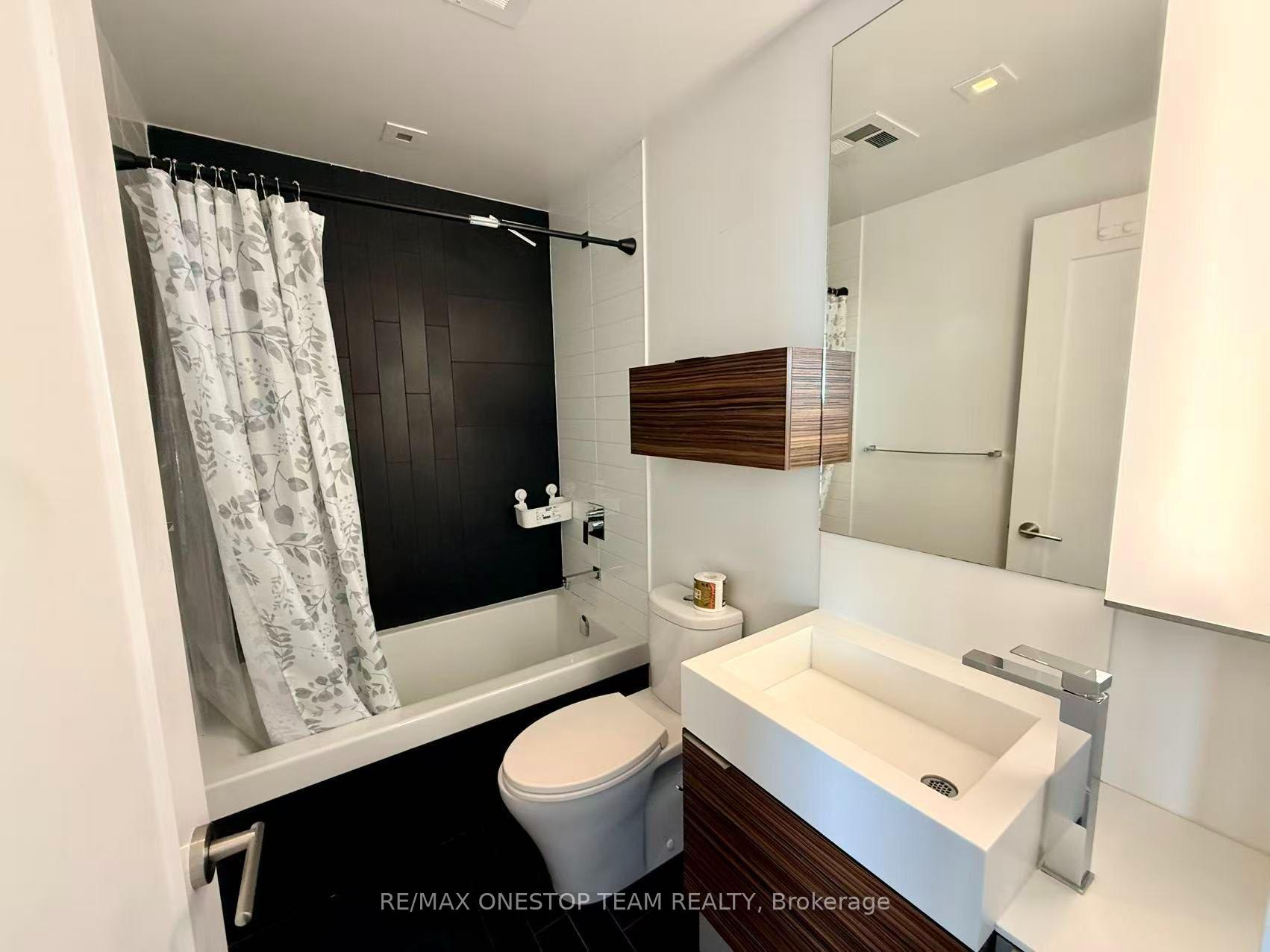 Photo 10 of Unit 4005, 88 Scott Street, Toronto, Church-Yonge Corridor — HOMEH