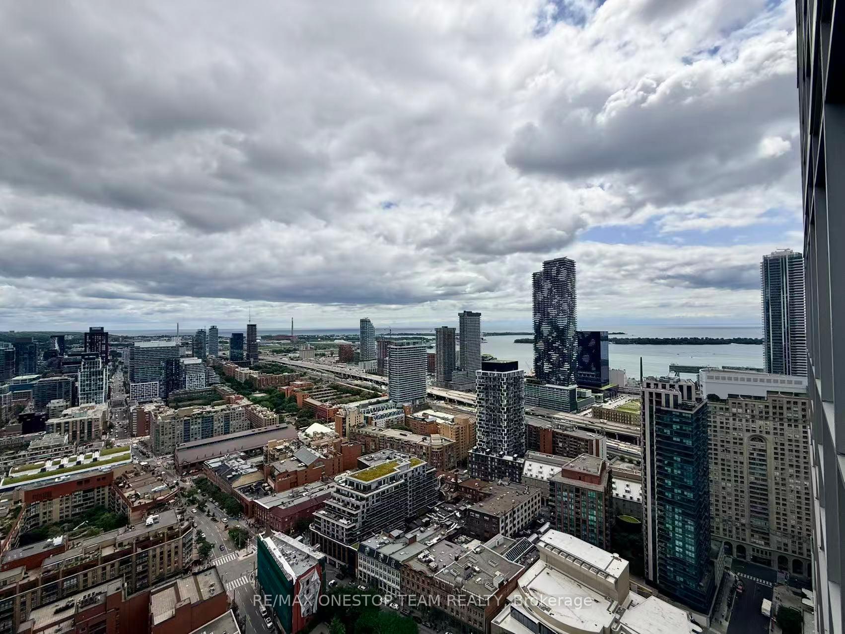 Photo 16 of Unit 4005, 88 Scott Street, Toronto, Church-Yonge Corridor — HOMEH
