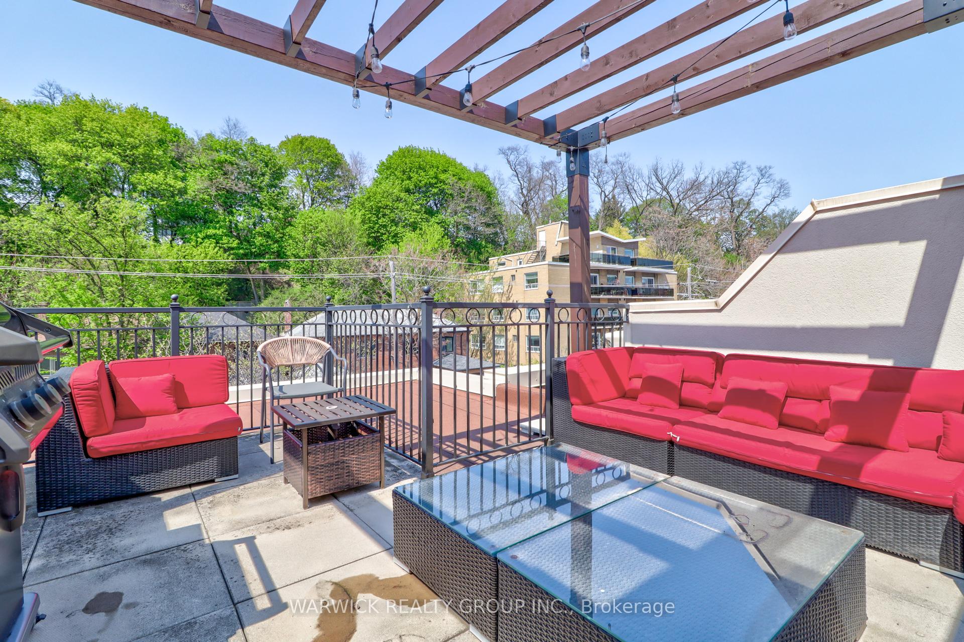 Photo 23 of Unit 10, 645 Davenport Road, Toronto, Casa Loma — HOMEH