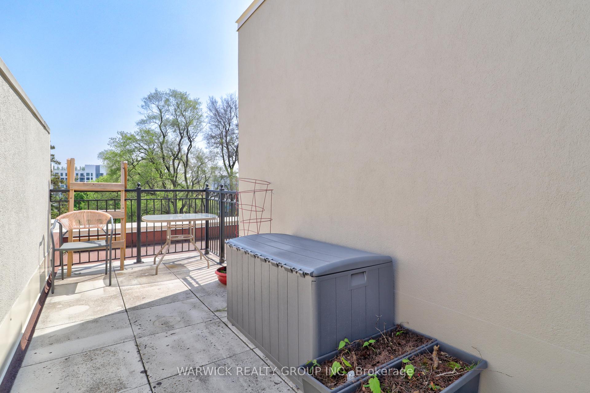 Photo 24 of Unit 10, 645 Davenport Road, Toronto, Casa Loma — HOMEH