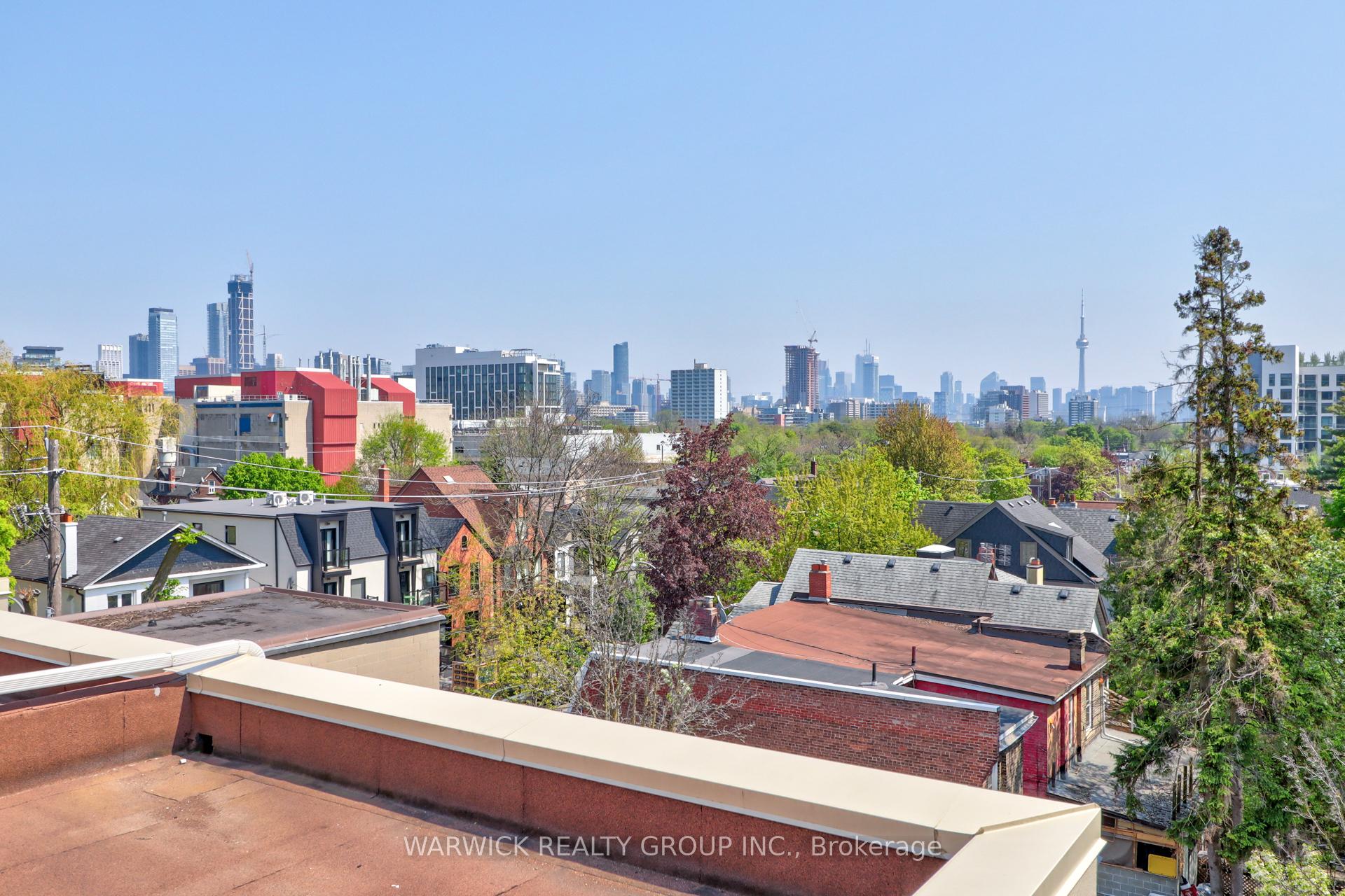 Photo 25 of Unit 10, 645 Davenport Road, Toronto, Casa Loma — HOMEH