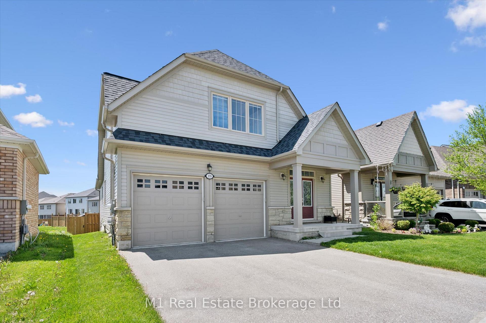 Photo 1 of 135 Farley Road, Centre Wellington, Fergus — HOMEH
