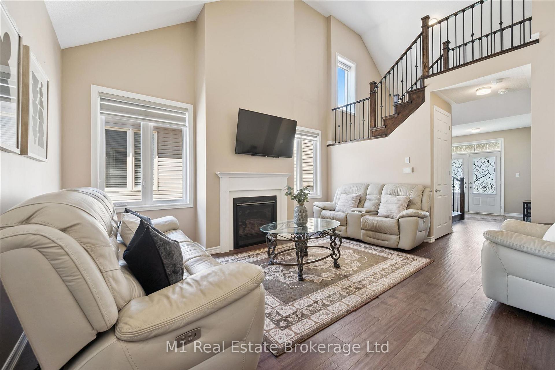 Photo 3 of 135 Farley Road, Centre Wellington, Fergus — HOMEH