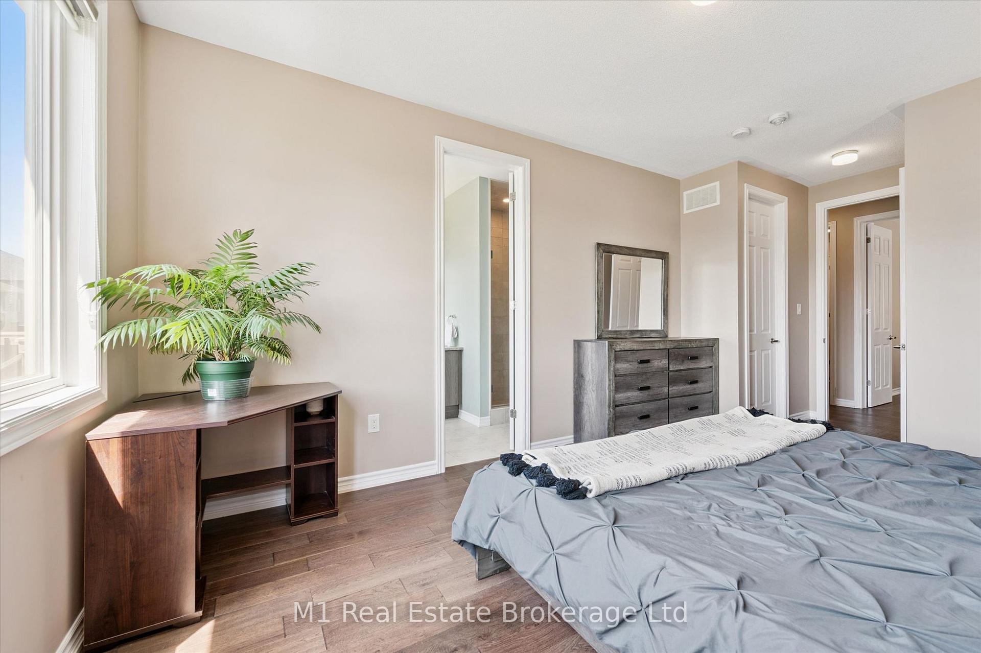 Photo 10 of 135 Farley Road, Centre Wellington, Fergus — HOMEH