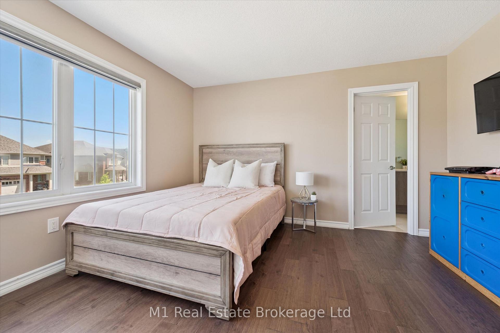 Photo 15 of 135 Farley Road, Centre Wellington, Fergus — HOMEH