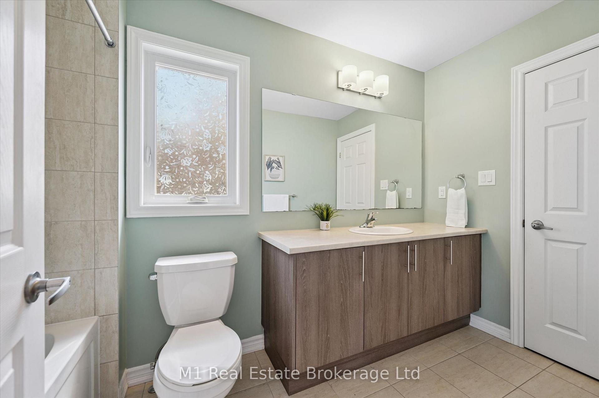 Photo 16 of 135 Farley Road, Centre Wellington, Fergus — HOMEH