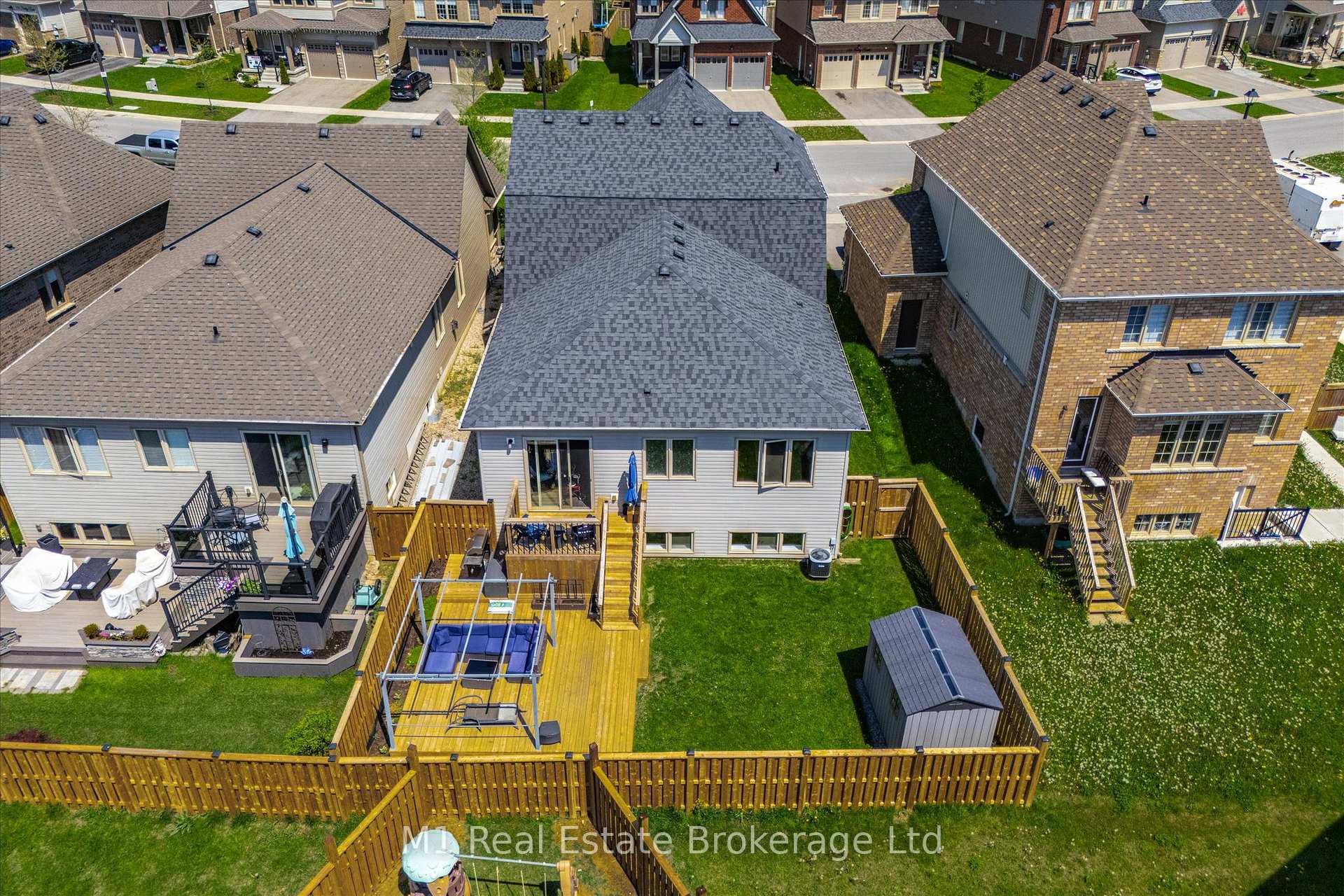 Photo 28 of 135 Farley Road, Centre Wellington, Fergus — HOMEH