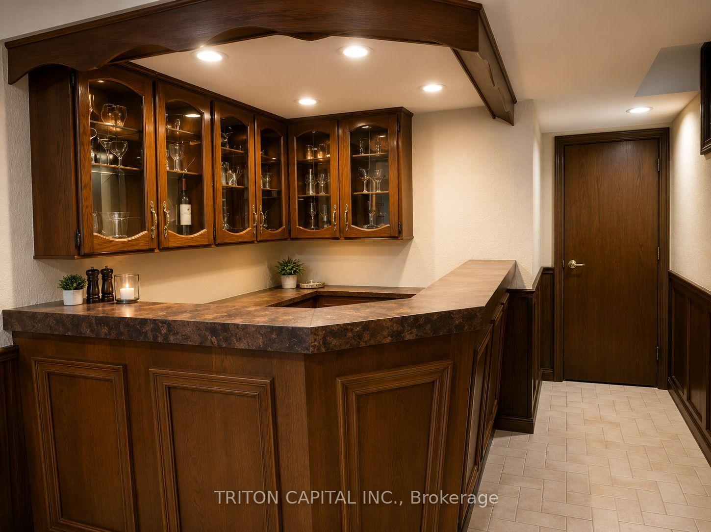 Photo 4 of 164 Jules Avenue, Vaughan, East Woodbridge — HOMEH