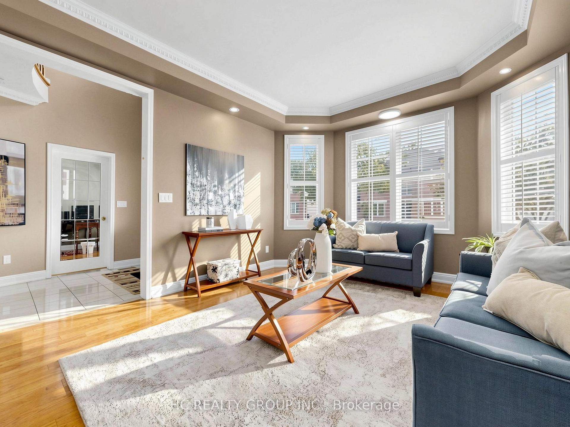 Photo 54 of 18 Saxony Drive, Markham, Berczy — HOMEH